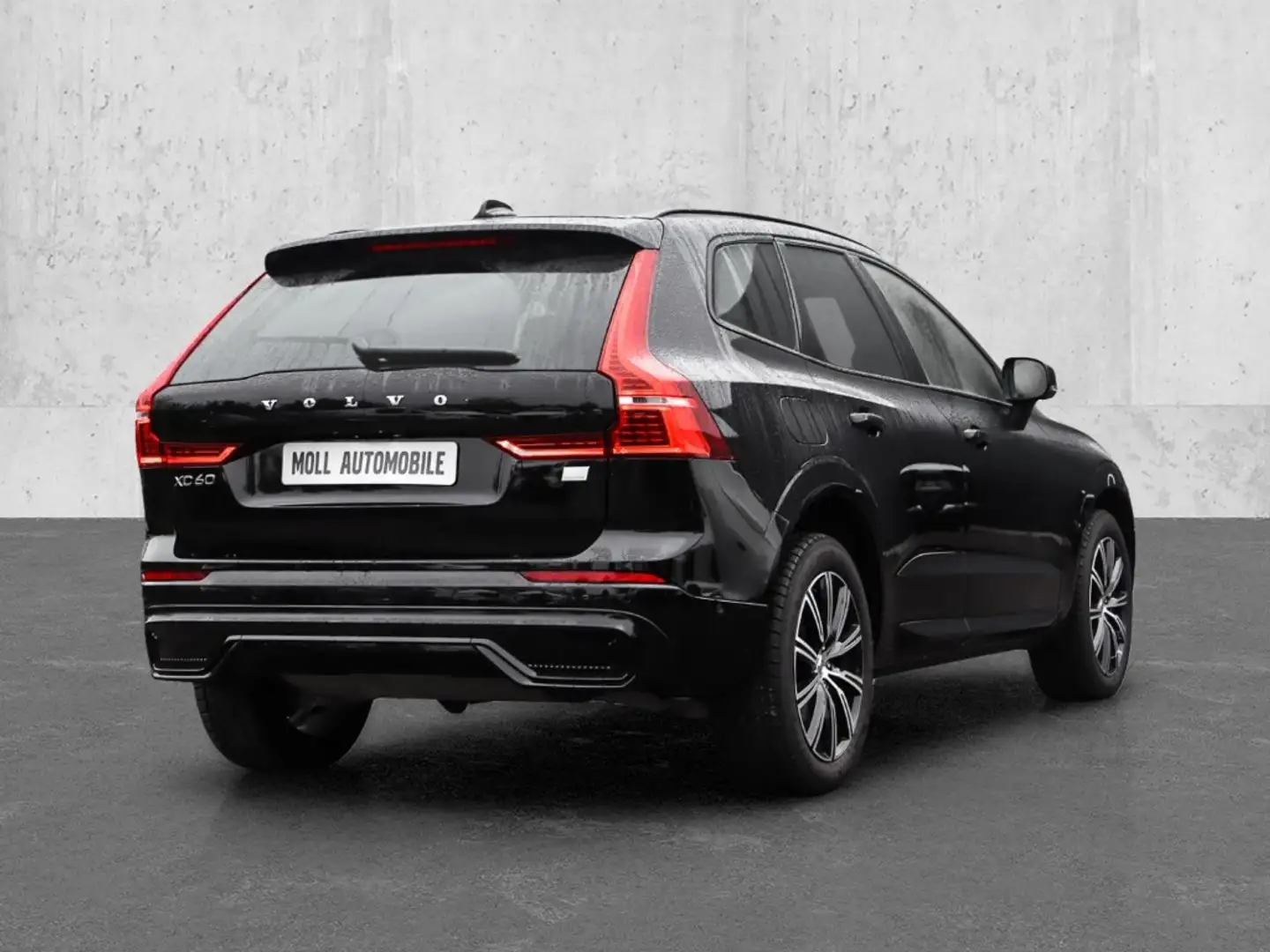 Volvo XC60 Plus Dark Recharge Plug-In Hybrid AWD T8 Twin Engi Schwarz - 2