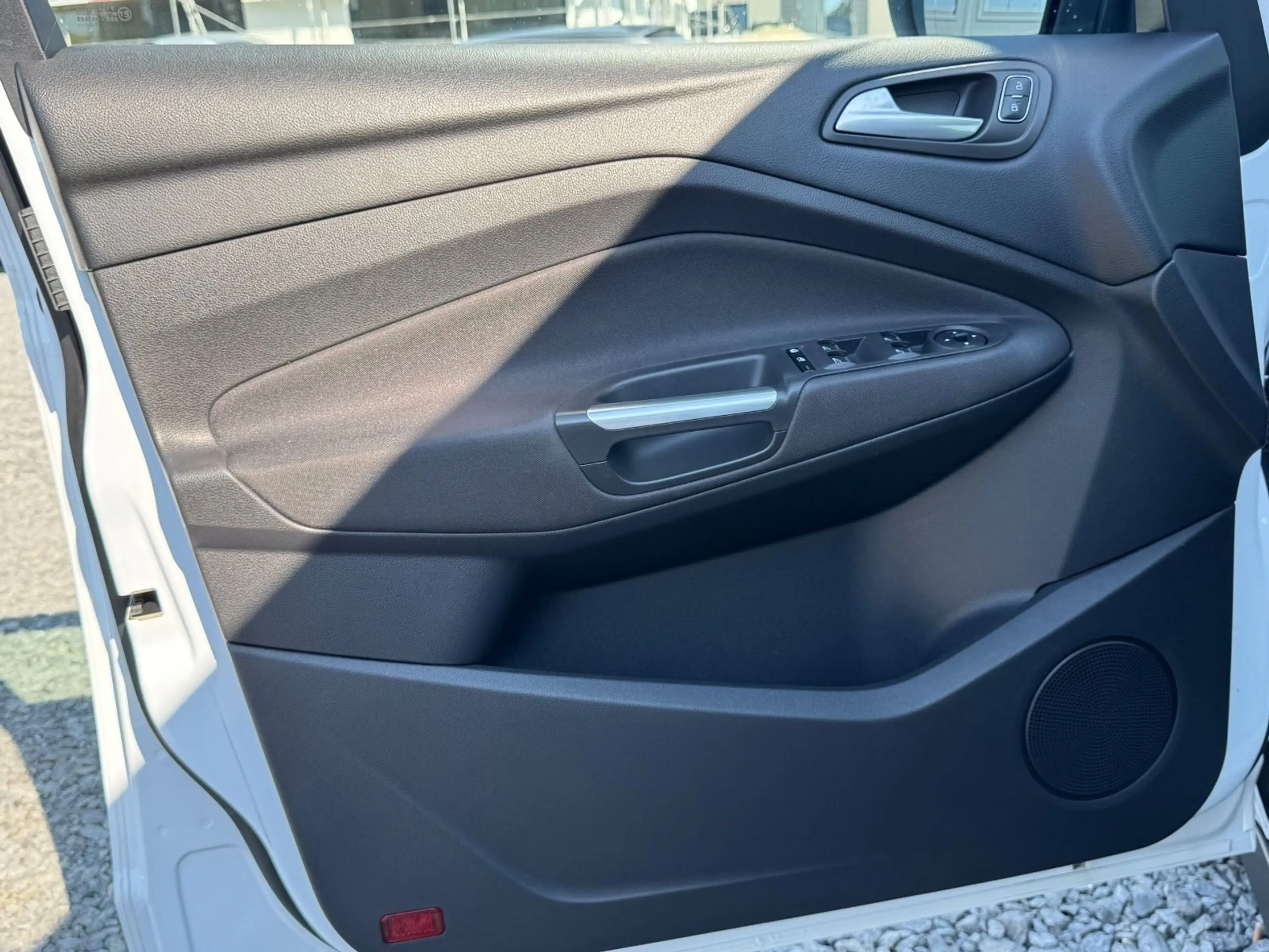 Ford Grand C-Max 1.0*Navi*7Sitz.*1.Hand*TÜV&Service* — photo 9