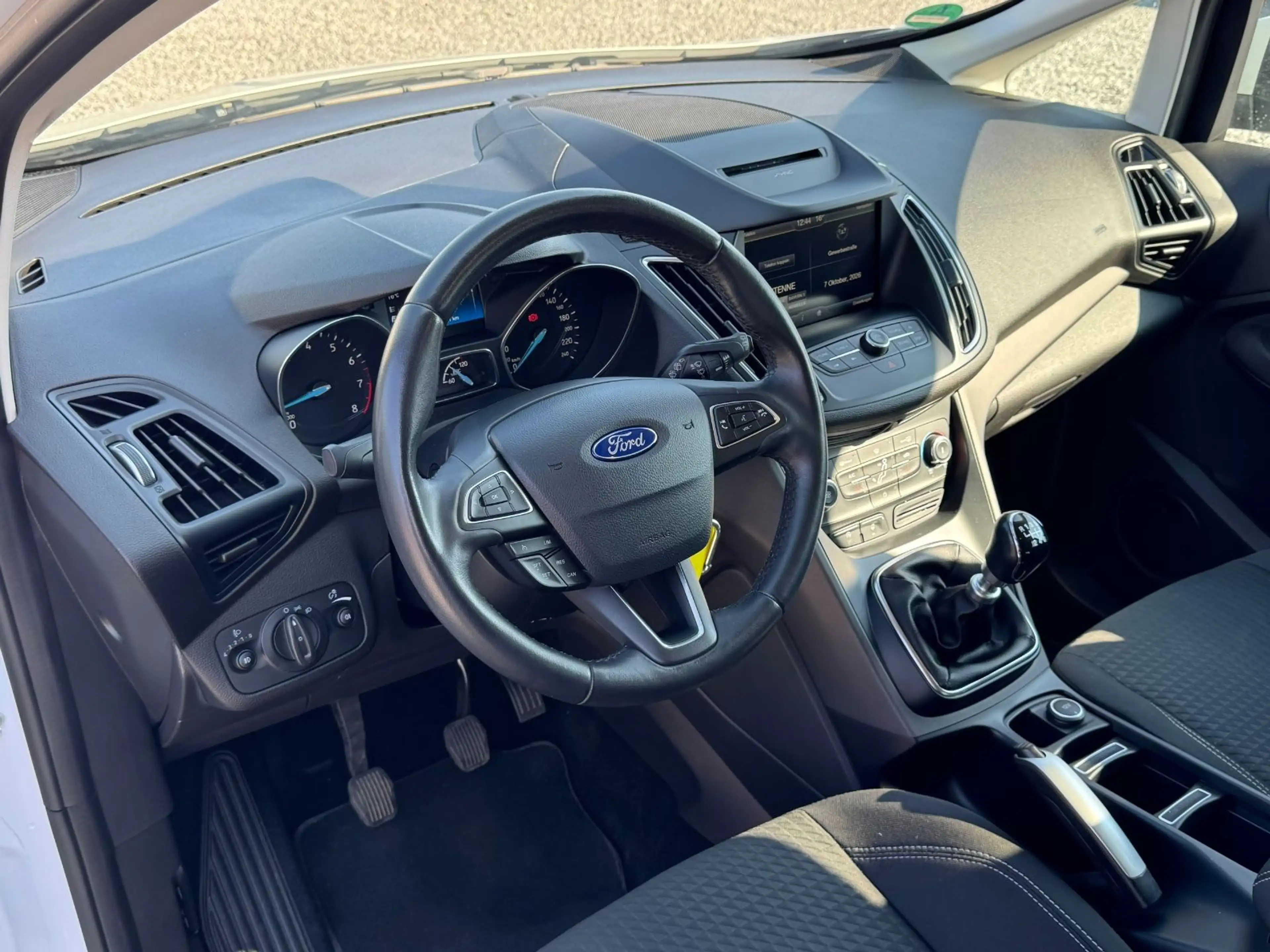 Ford Grand C-Max 1.0*Navi*7Sitz.*1.Hand*TÜV&Service* — photo 11