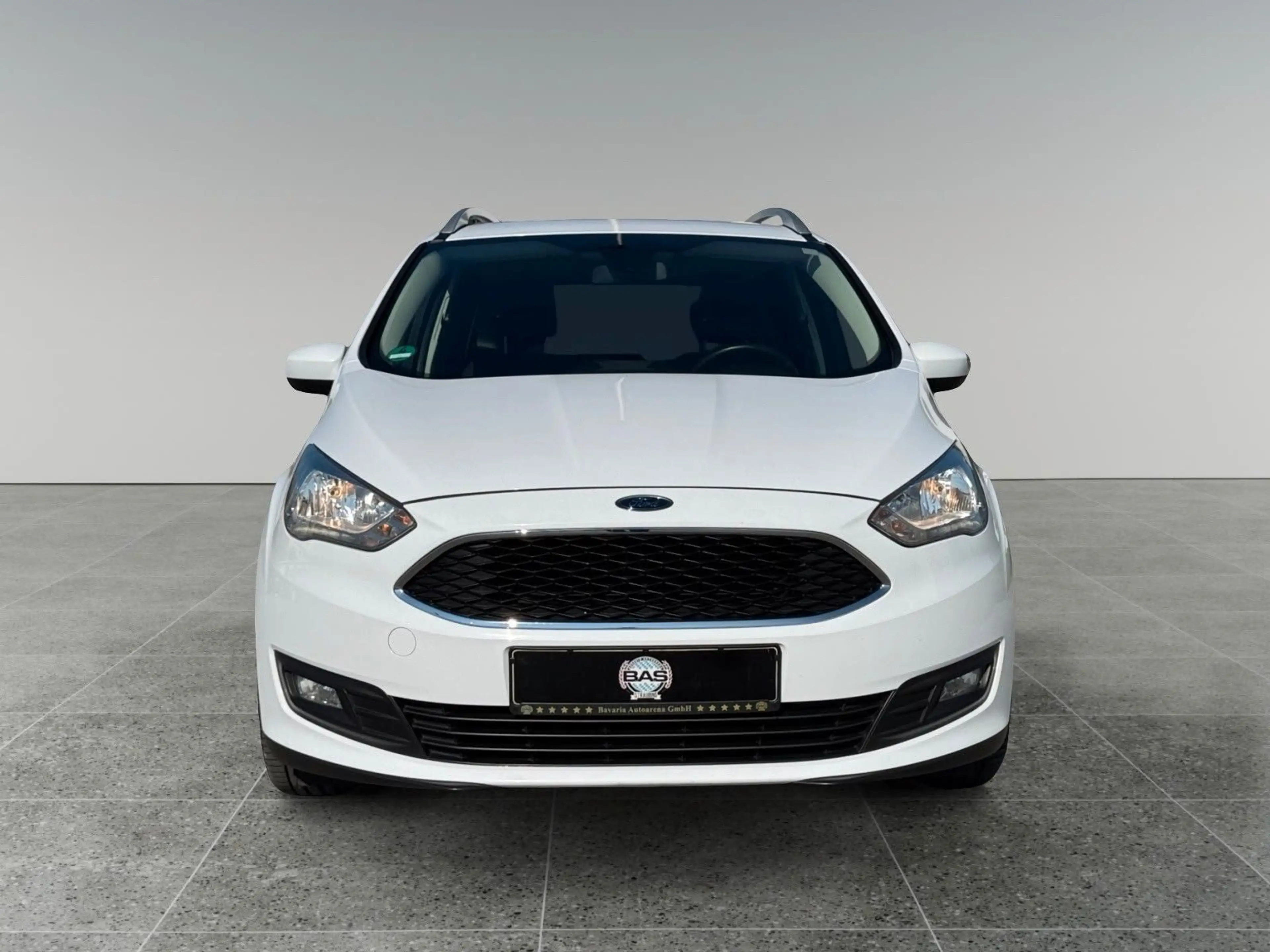 Ford Grand C-Max 1.0*Navi*7Sitz.*1.Hand*TÜV&Service* — photo 2