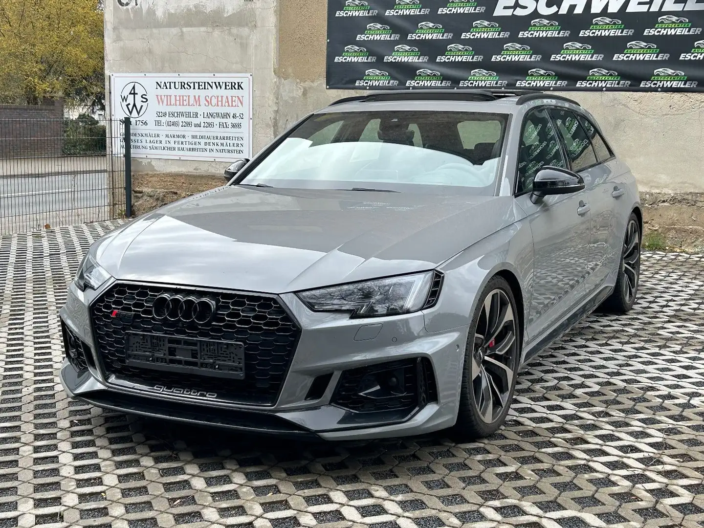 Audi RS4 Avant 2.9 TFSI Quattro PANO/B&O/360°/HuD/ Grau - 2