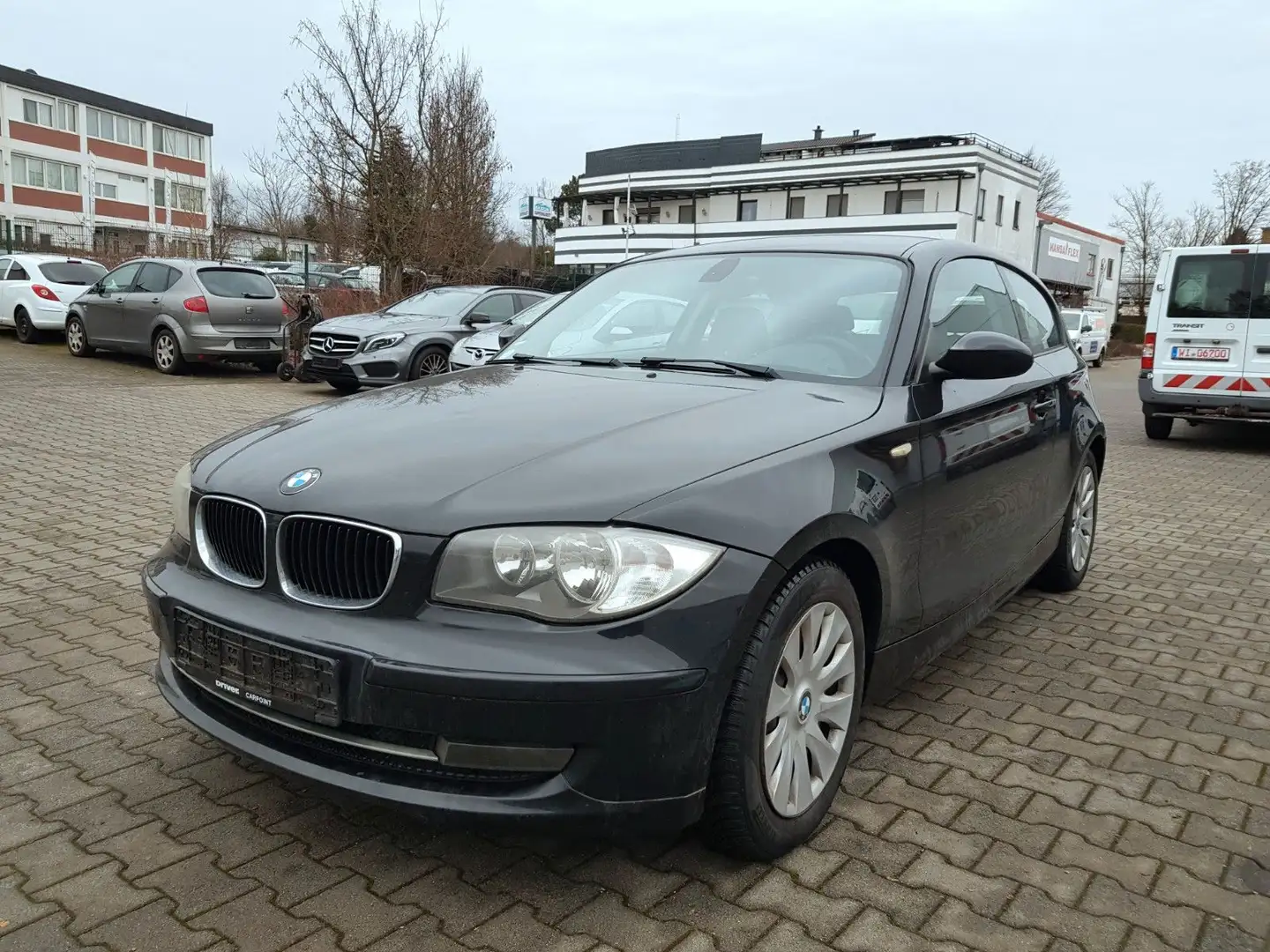 BMW 116 i (MOTORSCHADEN) Schwarz - 2