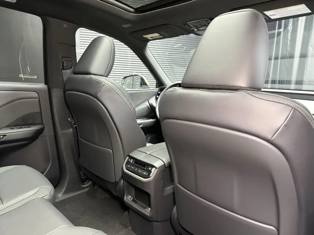Lexus TX photo Lexus TX
