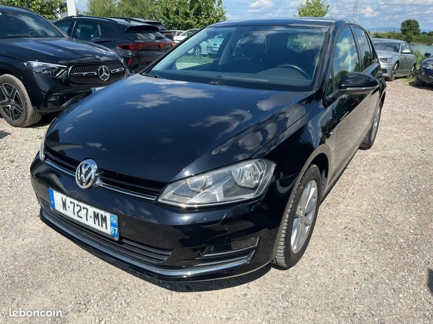 Volkswagen Golf 7 1.2L TSI 110cv LOUNGE attelage W boîte 6 vitesse Noir - 1