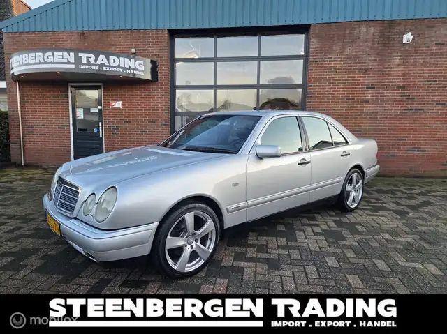 Mercedes-Benz E 320 Elegance 1998 ZEER NETJES/ORIGINEEL NL