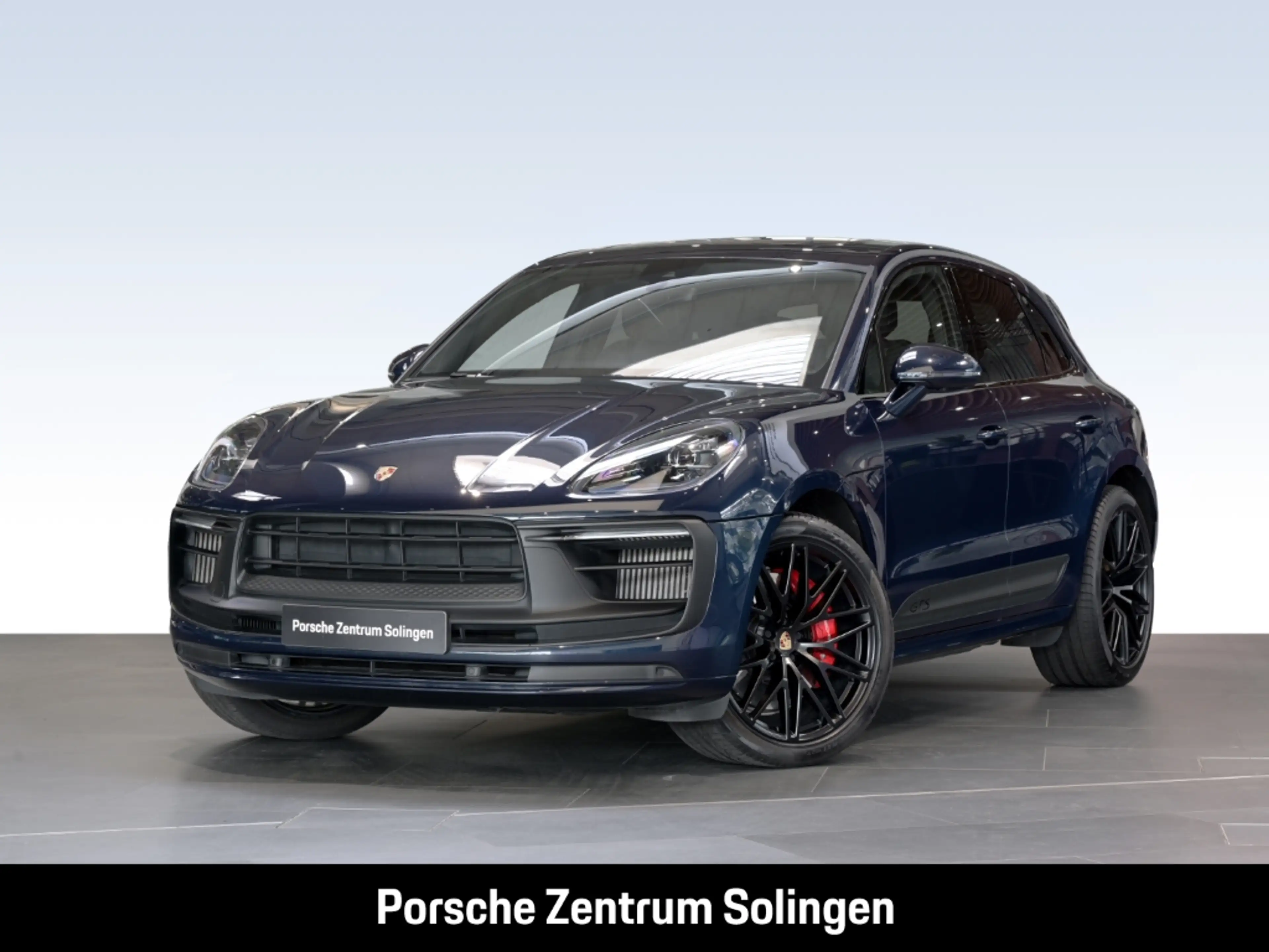 Porsche Macan GTS PANO LUFT AHK 21'' PRIVACY 1. Hand