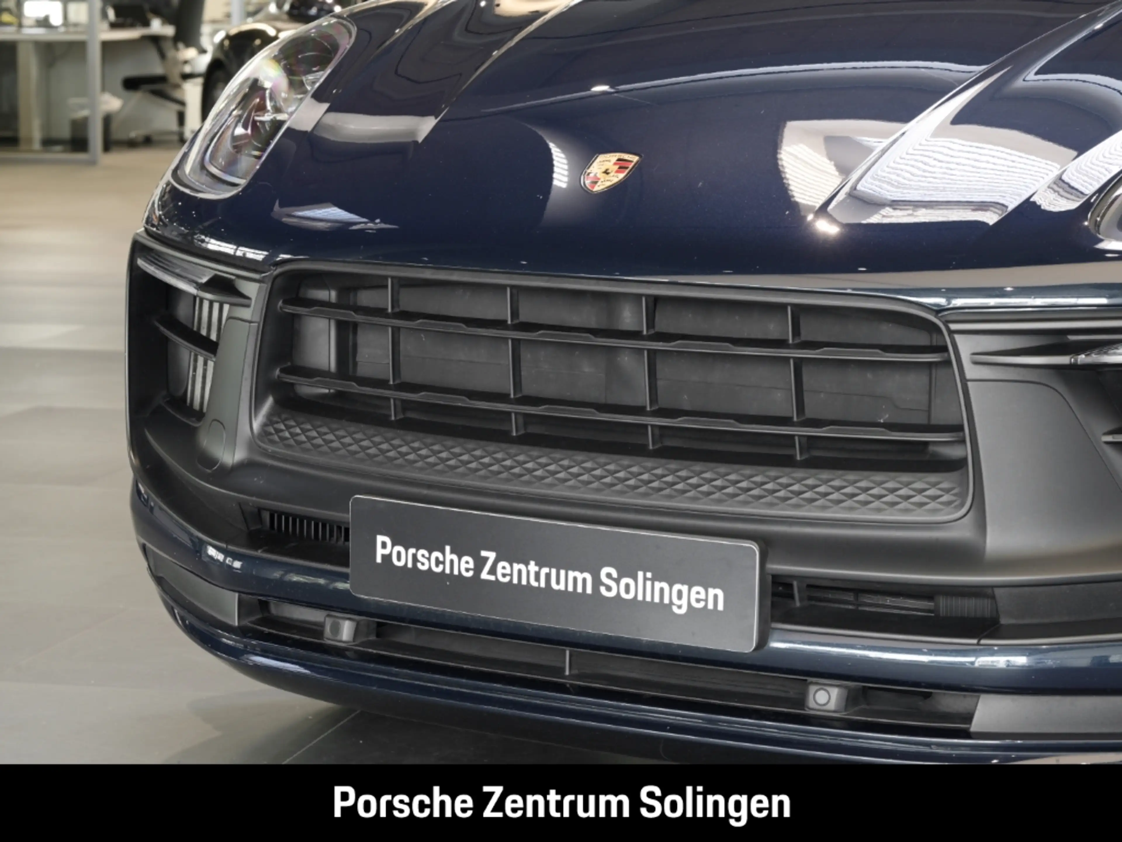 Porsche Macan GTS PANO LUFT AHK 21'' PRIVACY 1. Hand — photo 7