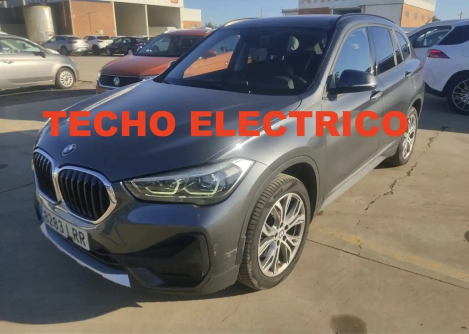 BMW X1 sDrive 18iA Gris - 1