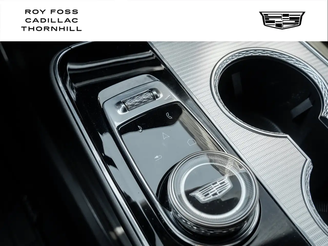 Cadillac Lyriq снимка Cadillac Lyriq