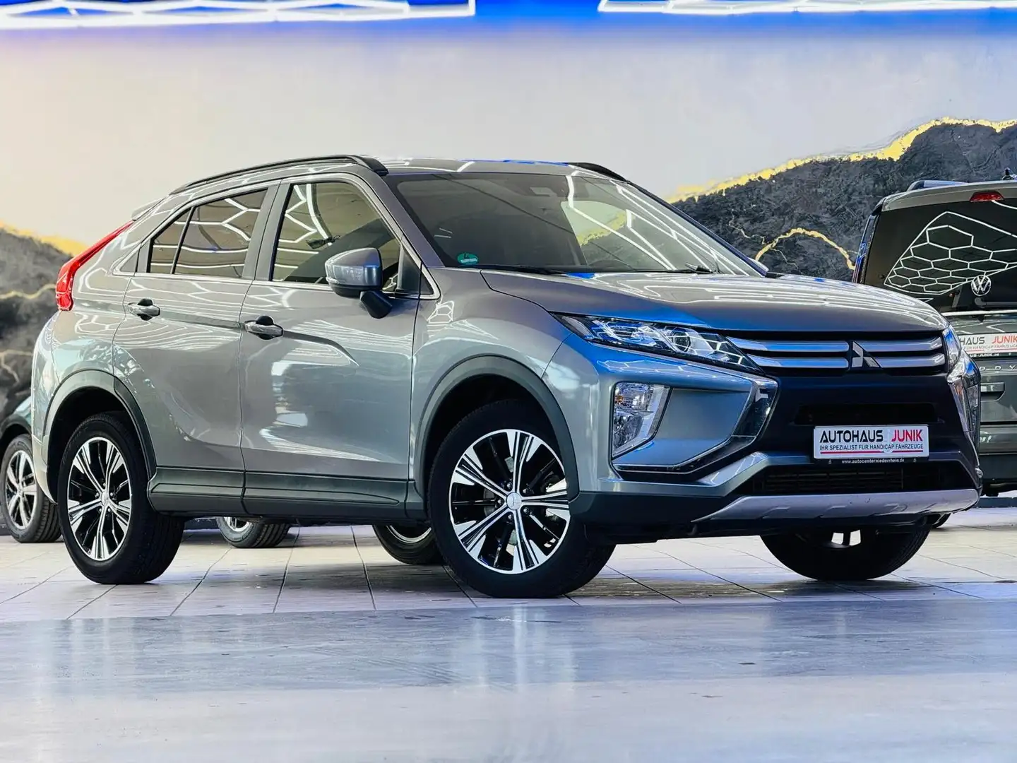 Mitsubishi Eclipse Cross -Automatik-1.Hand-ECO Gris - 1