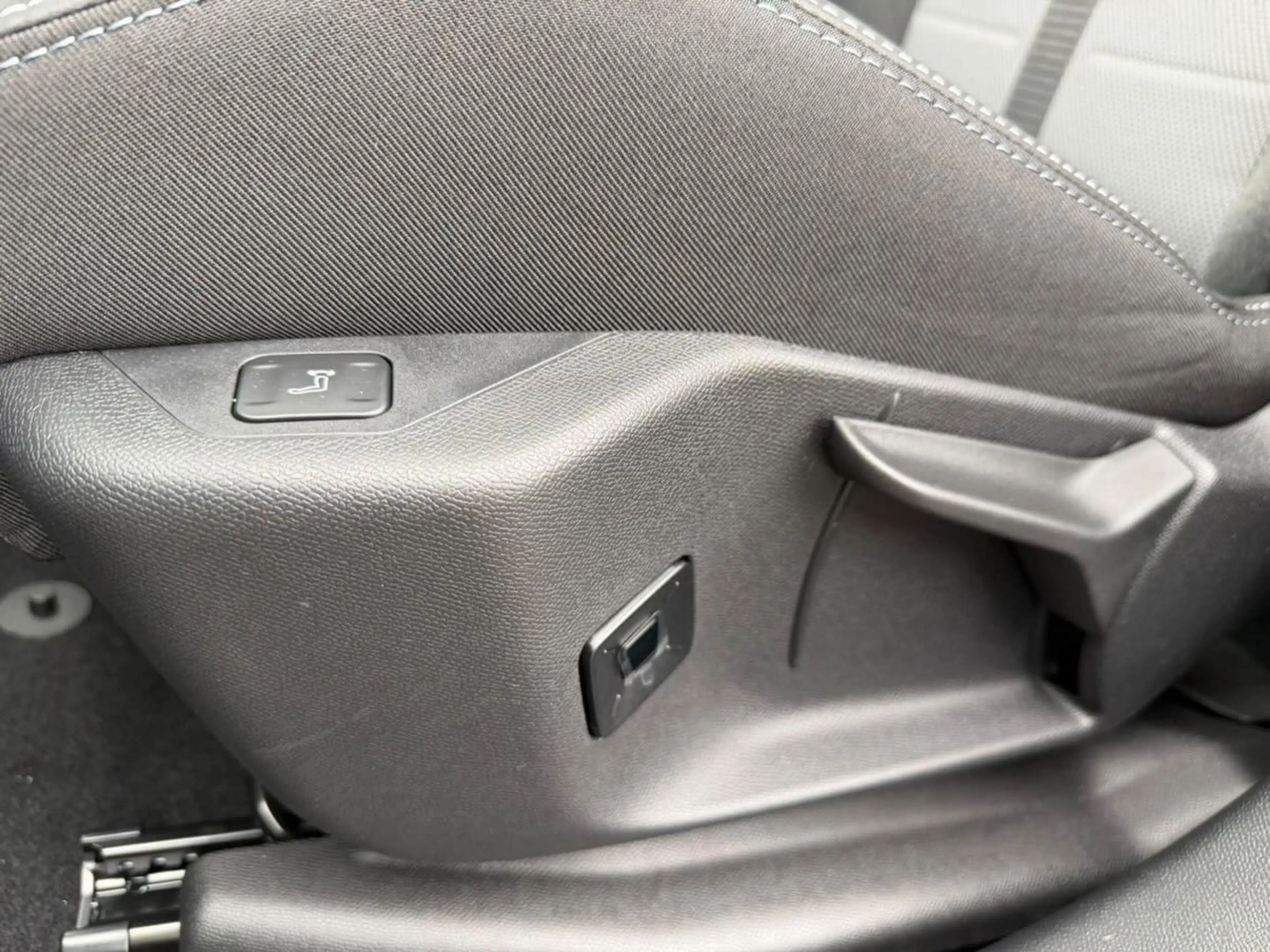 Opel Grandland X Grandland Electric GS Elektromotor 213PS *512KM* — photo 12