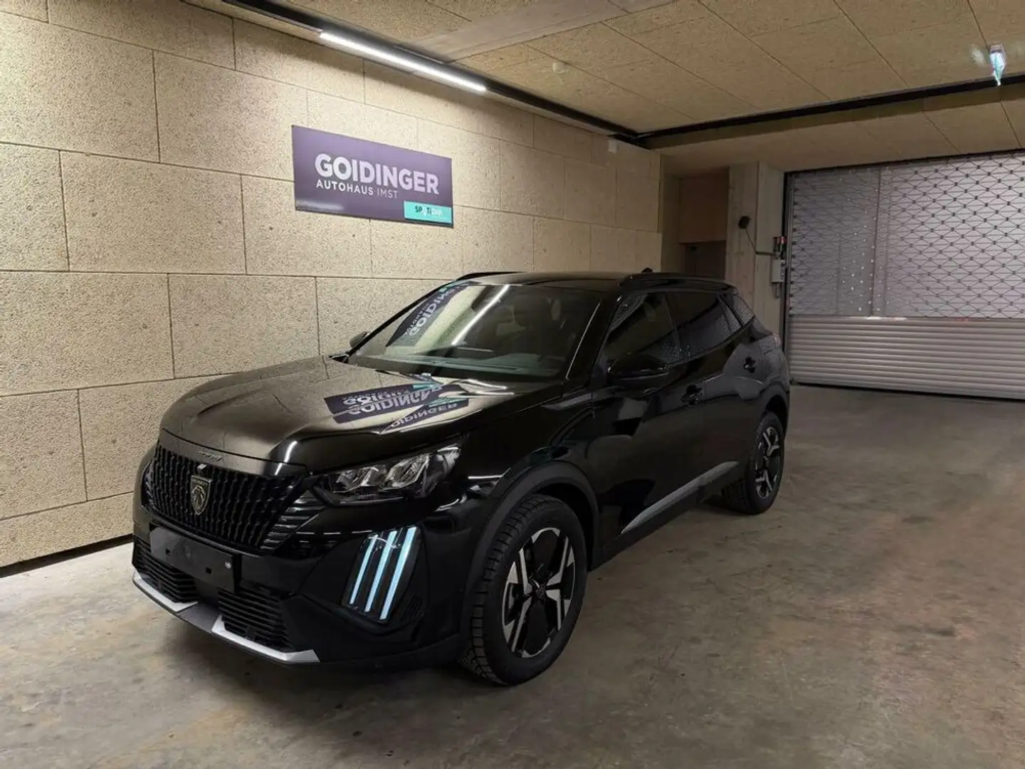 Peugeot 2008 Allure PT100 ''NEUWERTIG'' Schwarz - 1