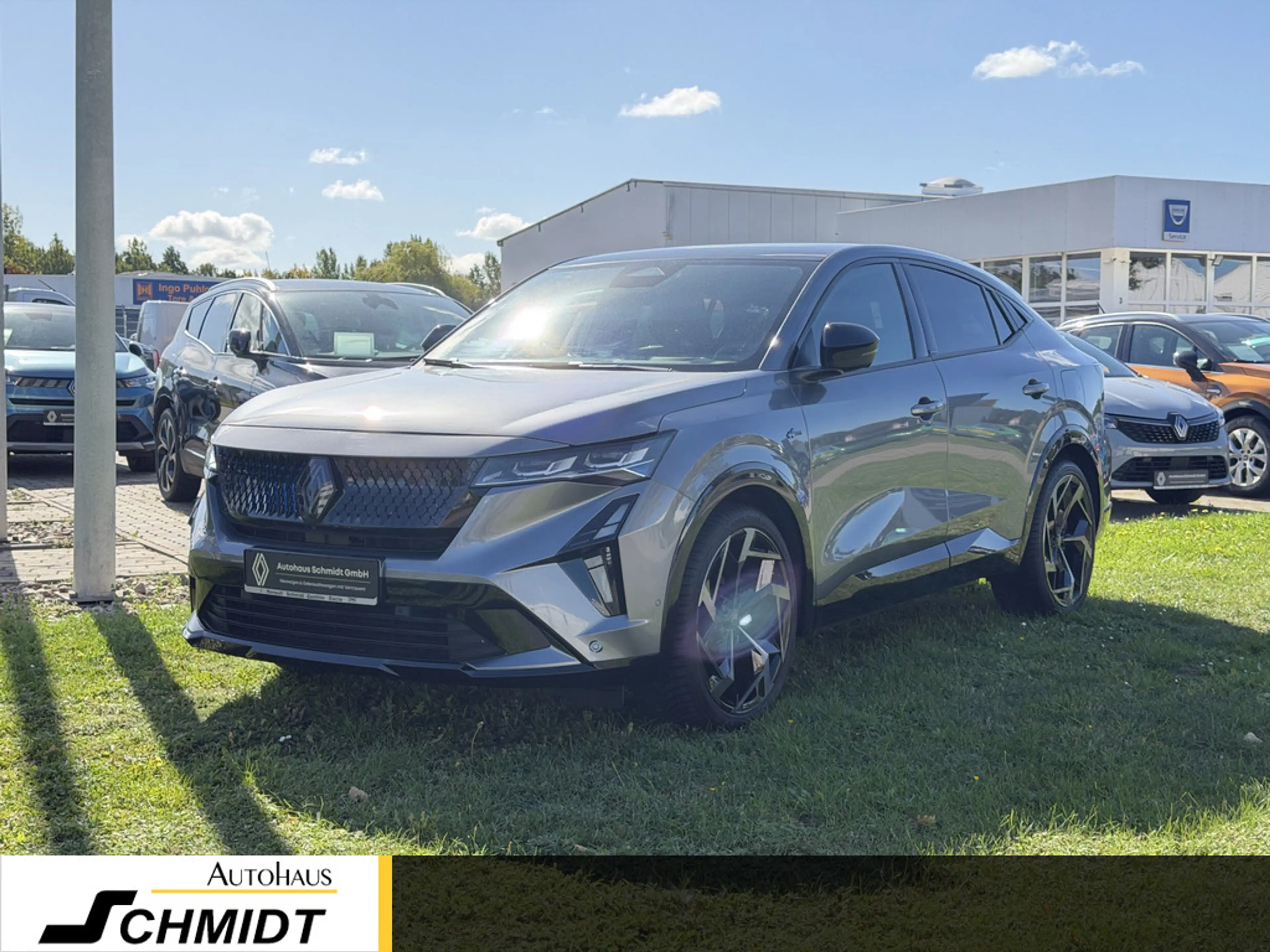 Renault Rafale 300 E-Tech Plug-in Hybrid 4x4 Atelier Alpine