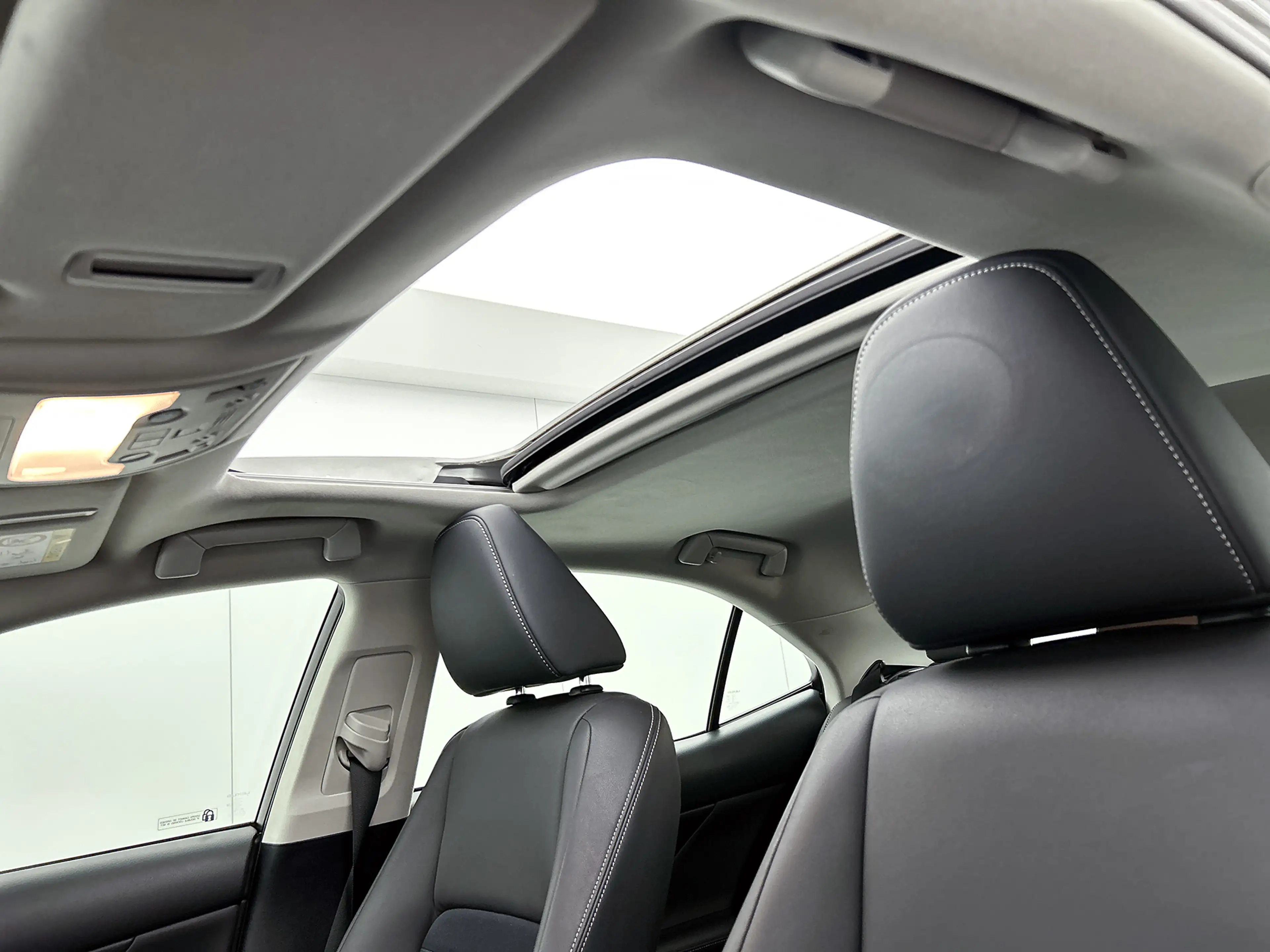 Lexus IS 300 300h Hybrid Business Line Pro | Quad-LED verlichti — photo 13