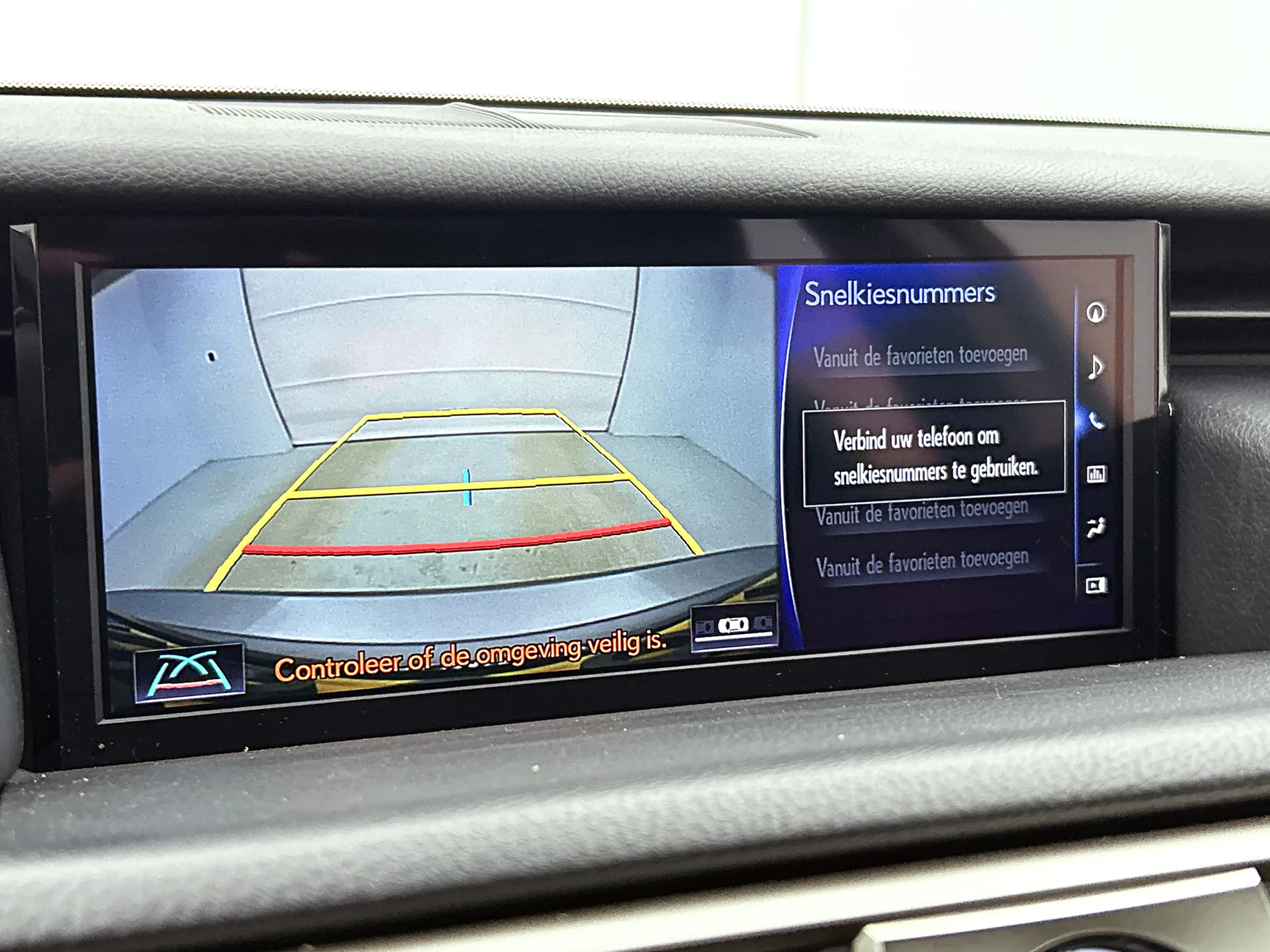 Lexus IS 300 300h Hybrid Business Line Pro | Quad-LED verlichti — photo 9