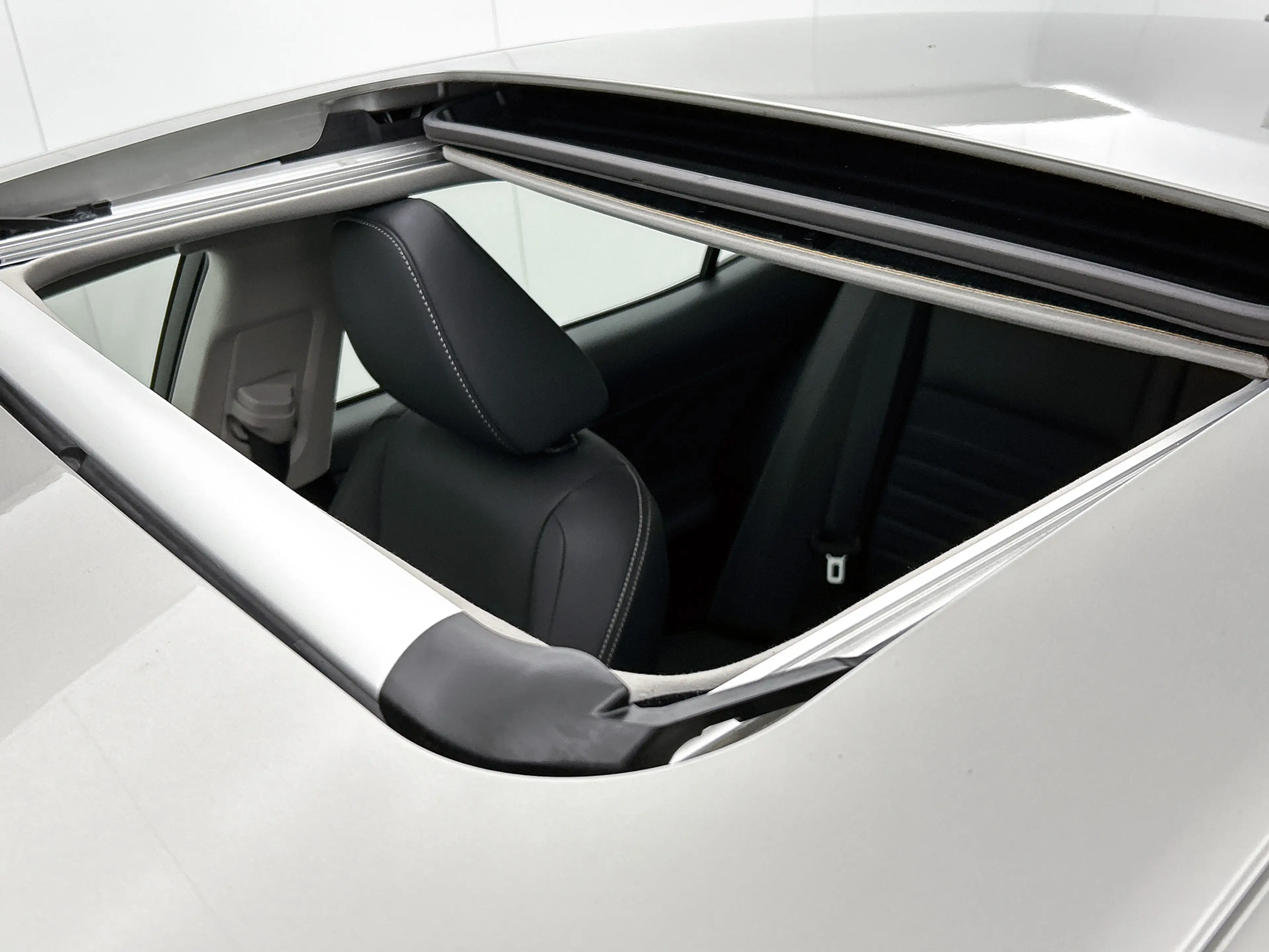 Lexus IS 300 300h Hybrid Business Line Pro | Quad-LED verlichti — photo 14