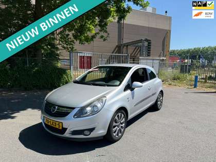 Opel Corsa 1.2-16V '111' Edition NETTE AUTO RIJDT EN SCHAKELT
