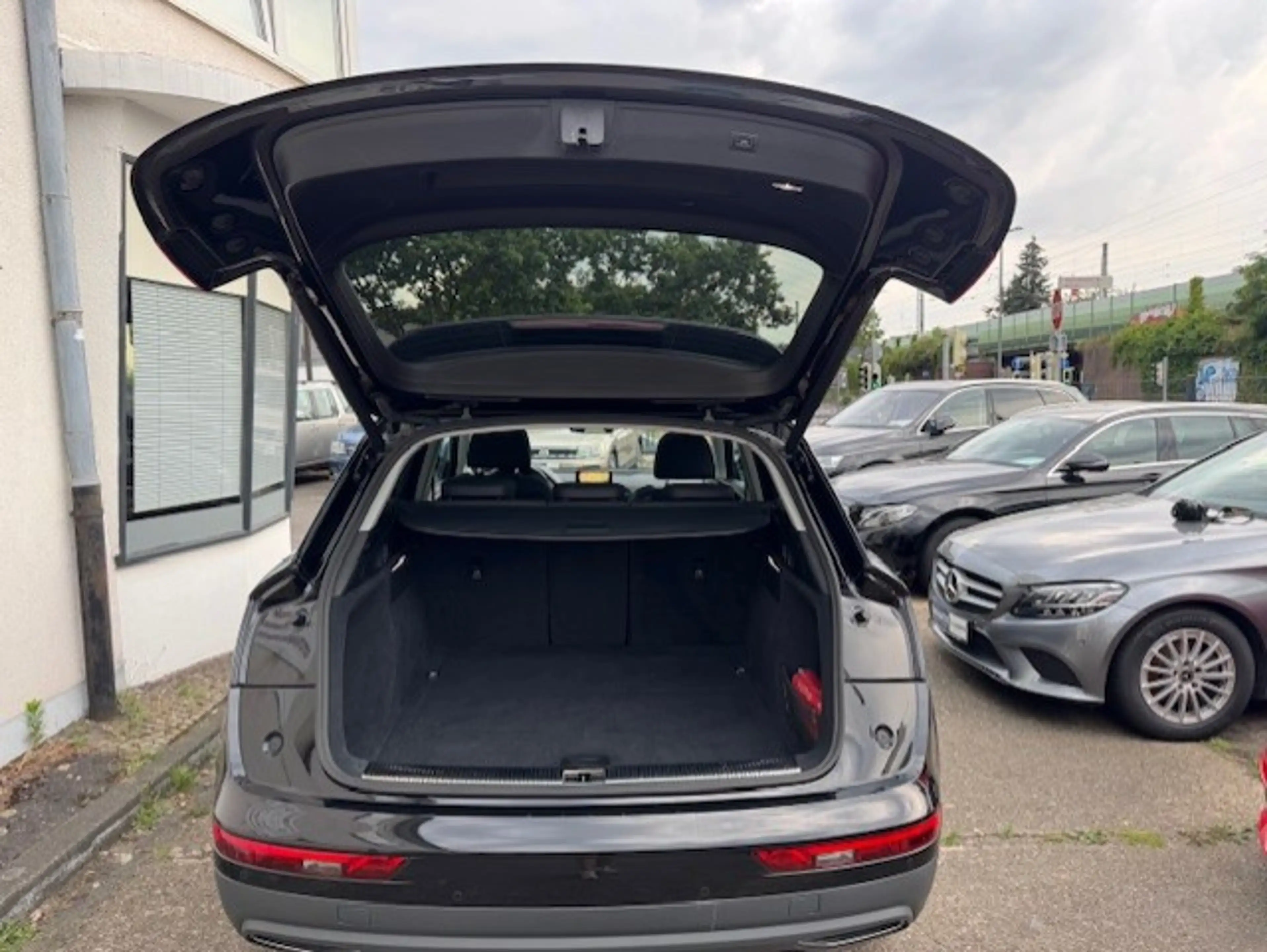 Audi Q5 Q5 40 TDI Quattro S Tronic Sport**Pano-Vollleder-Navi** — photo 10