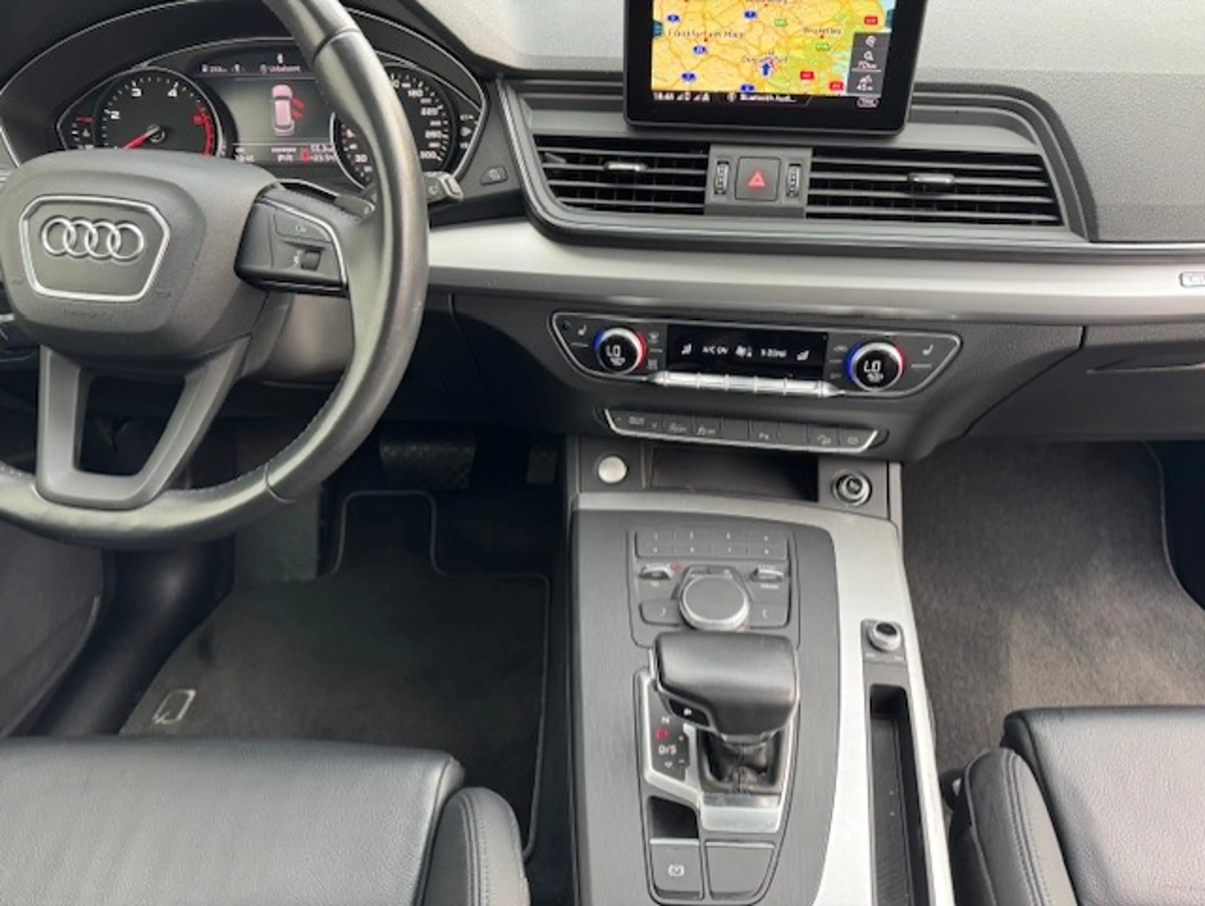 Audi Q5 Q5 40 TDI Quattro S Tronic Sport**Pano-Vollleder-Navi** — photo 9