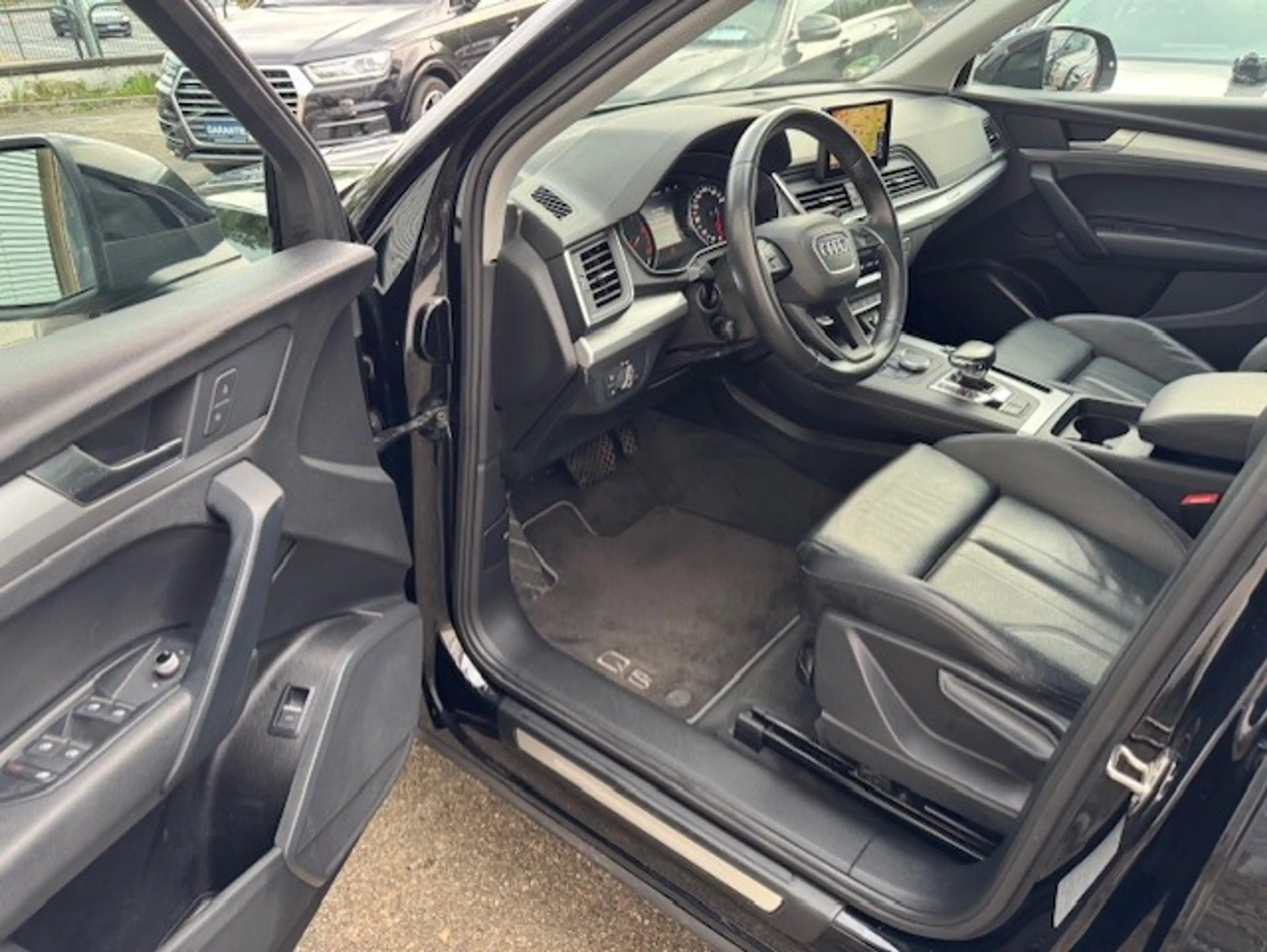 Audi Q5 Q5 40 TDI Quattro S Tronic Sport**Pano-Vollleder-Navi** — photo 11