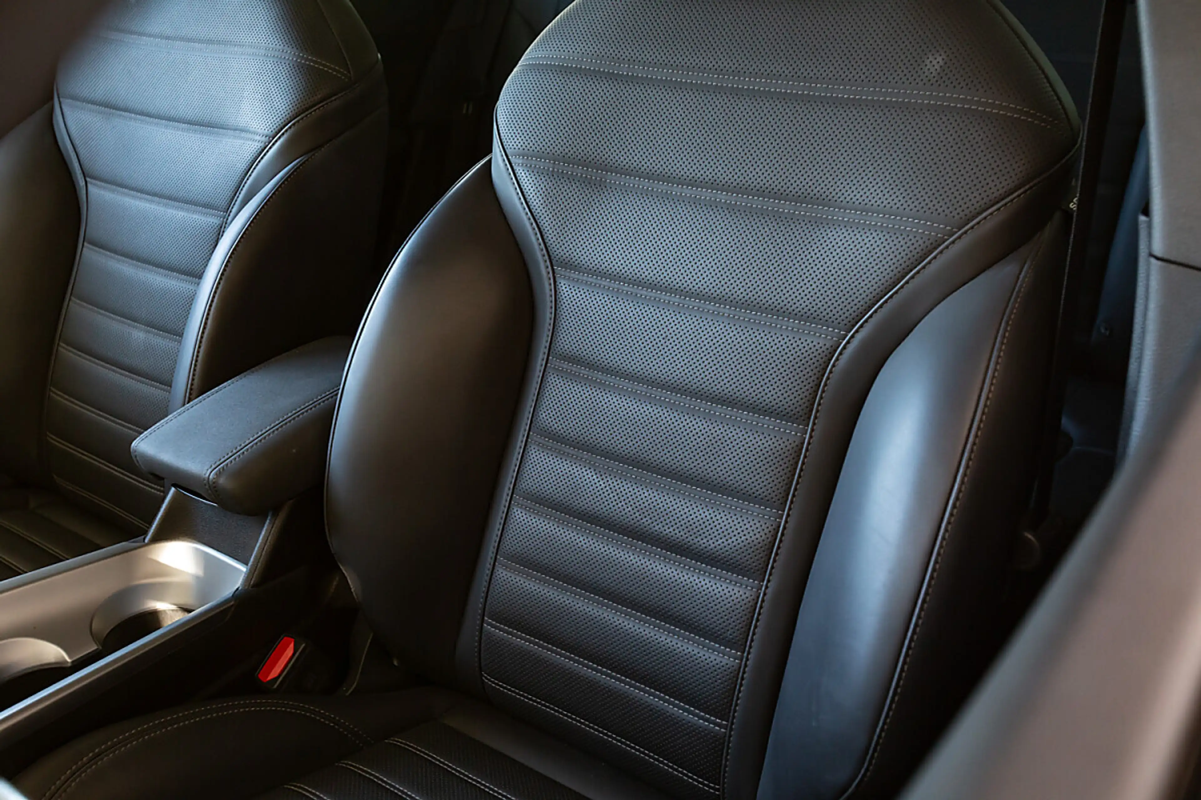 Alfa Romeo Tonale 1.5 Mild Hybrid Veloce (EURO 6e) — photo 10