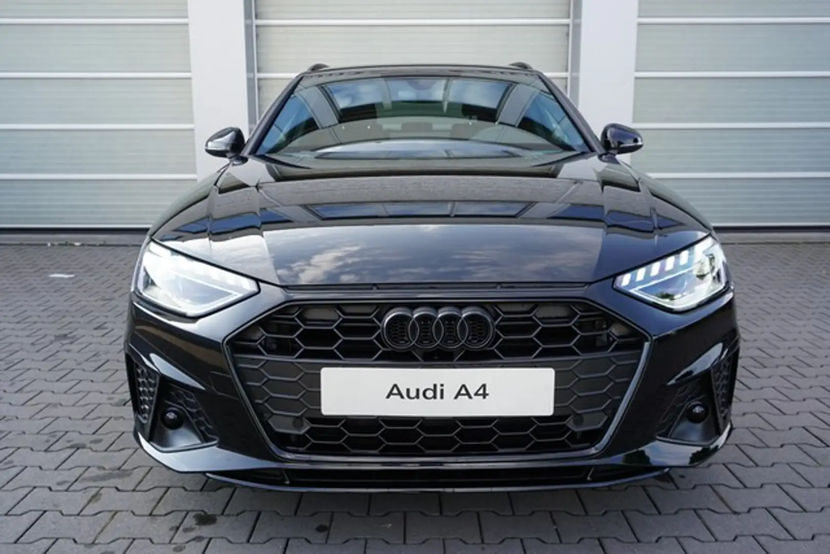Audi A4 Avant 35 TDI S tronic S line Competition Navi L Noir - 2