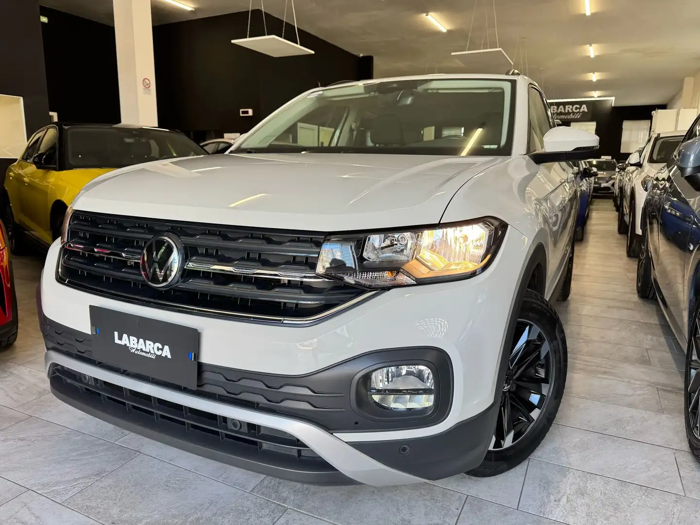 Volkswagen T-Cross 1.0 tsi Style 95cv Béžová - 1