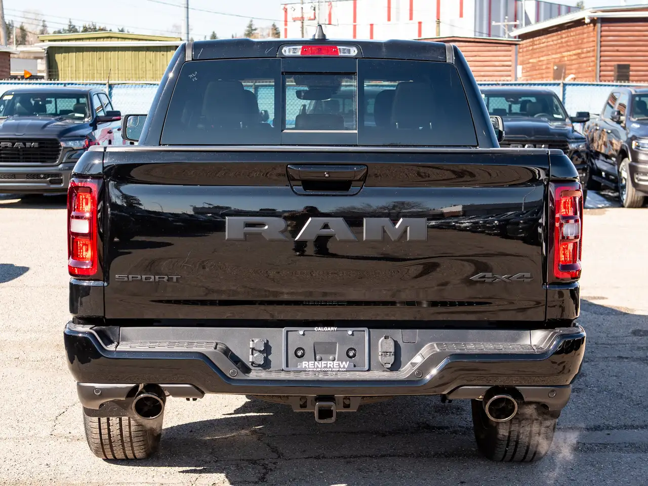 RAM 1500 снимка RAM 1500