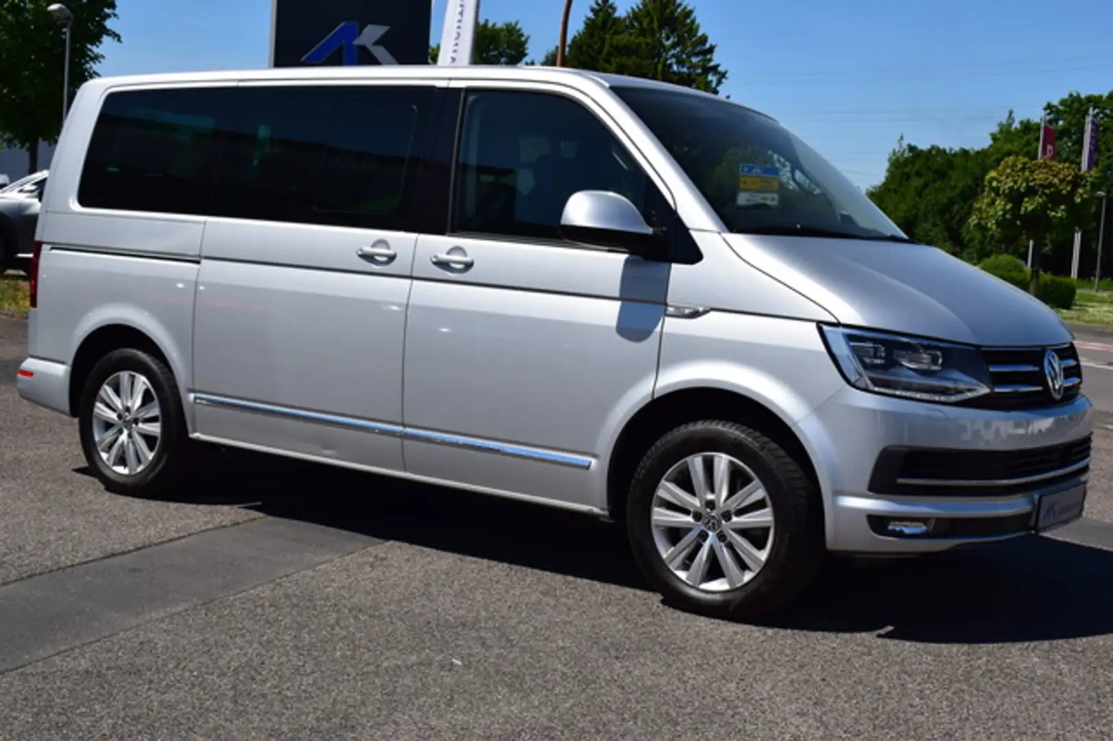 Volkswagen T6 Multivan Highline*ACC*Schiebedach*Standheizung* Argent - 2