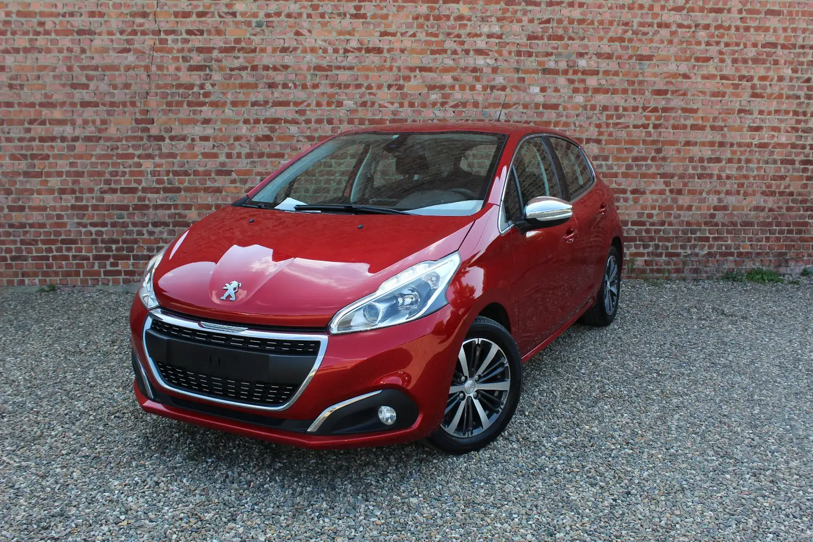 Peugeot 208 1.2 PureTech Allure S * Garantie * Rouge - 1