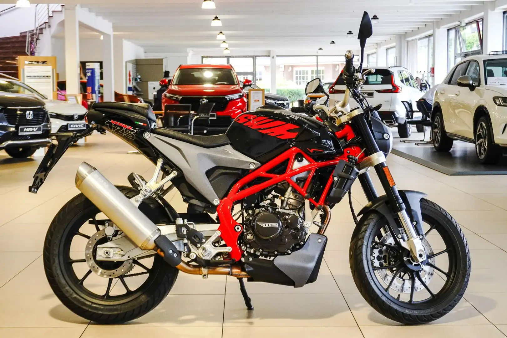 SWM Varez 125 Schwarz - 1
