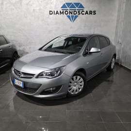 Astra 1.4 Turbo COSMO NEOPATENTATI AUTOMATICA XENO