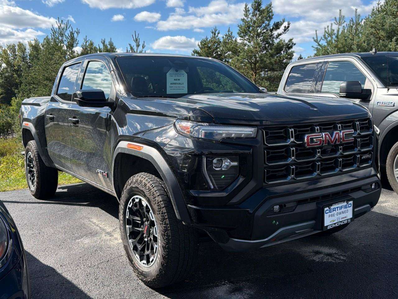 2026 GMC Canyon 4WD Crew Cab AT4 — снимка 1
