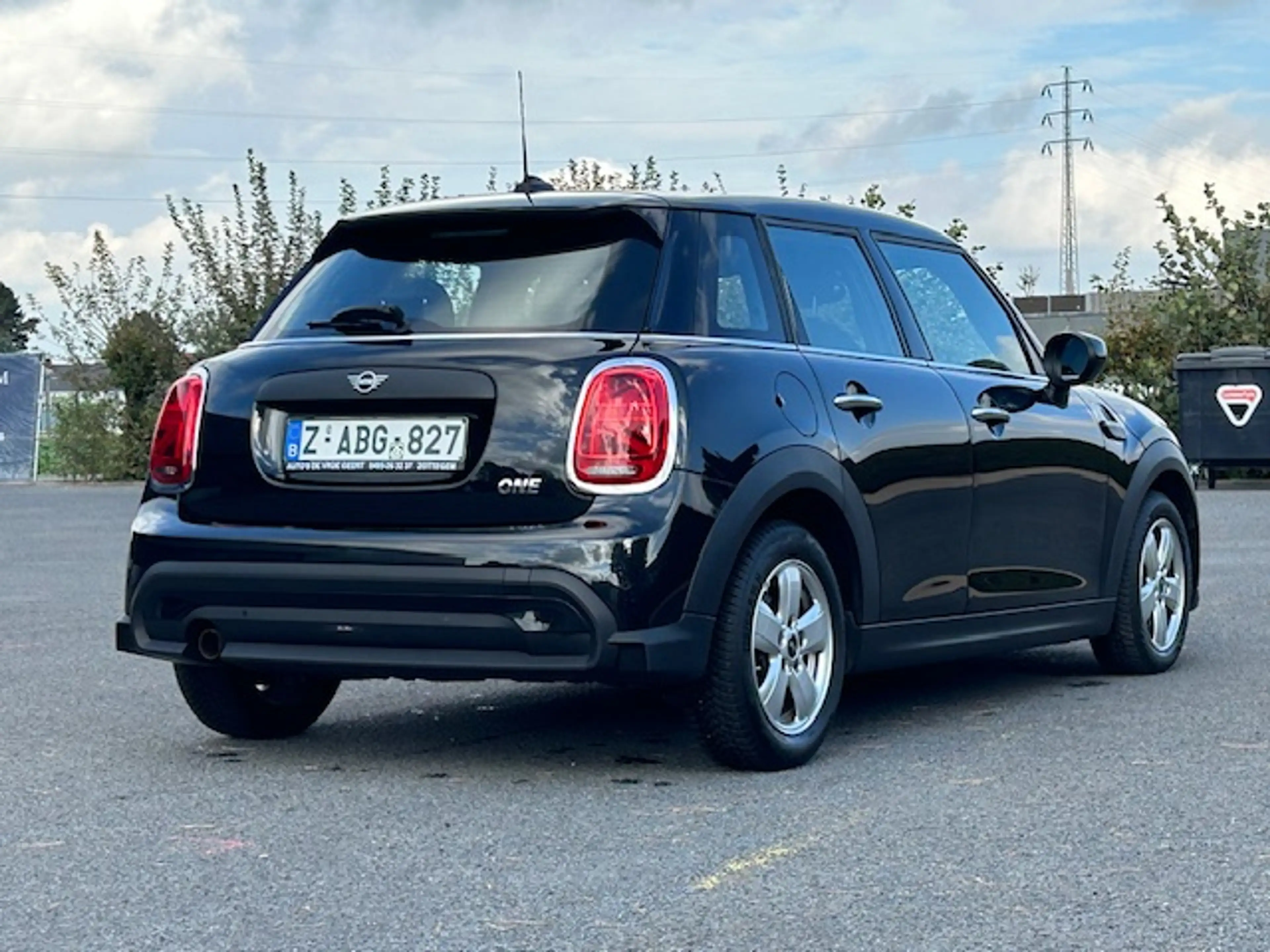 MINI One Mini 1.5 One OPF Facelift Apple carplay /Android led sfeer ... — photo 13