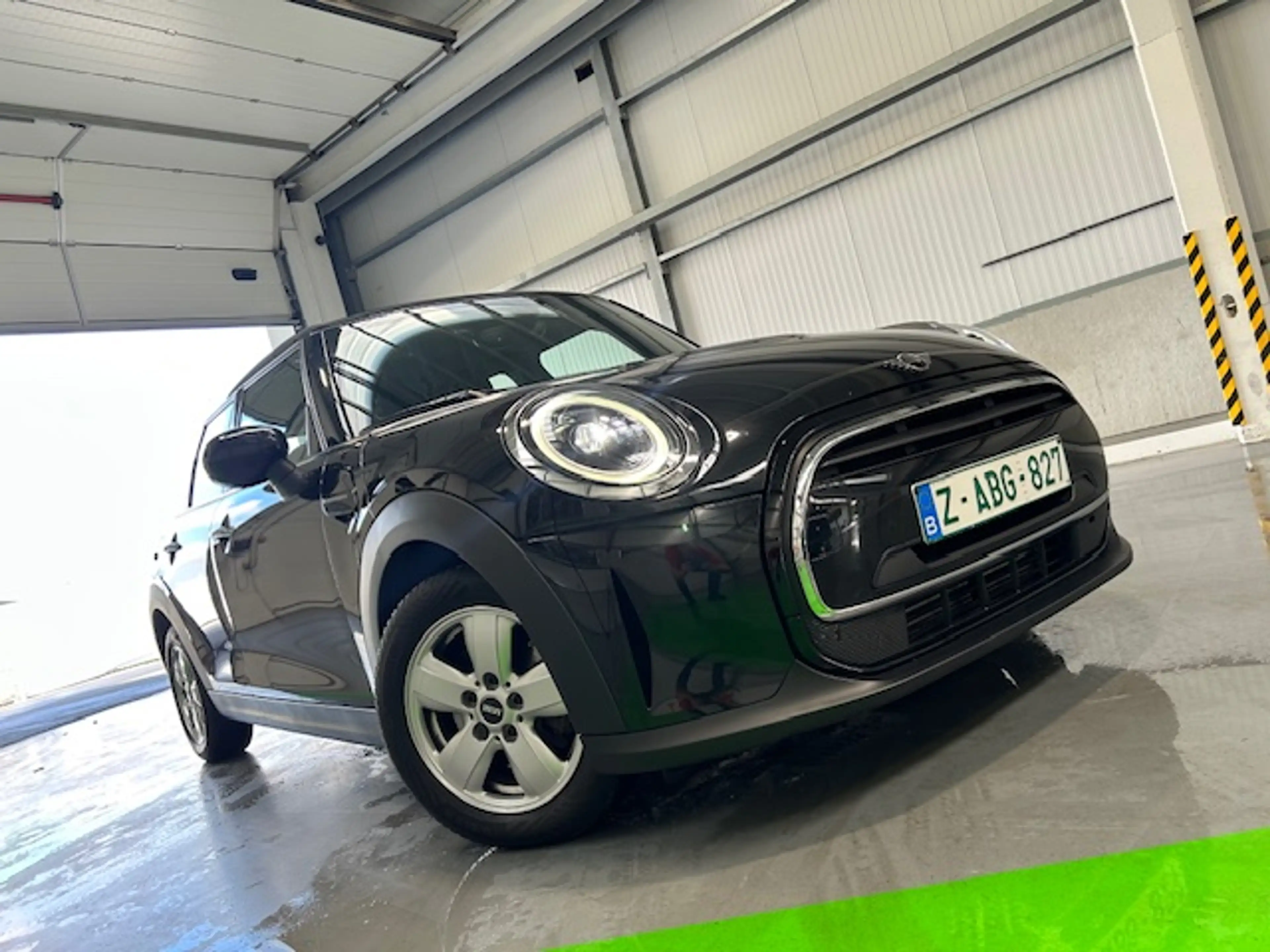 MINI One Mini 1.5 One OPF Facelift Apple carplay /Android led sfeer ... — photo 4