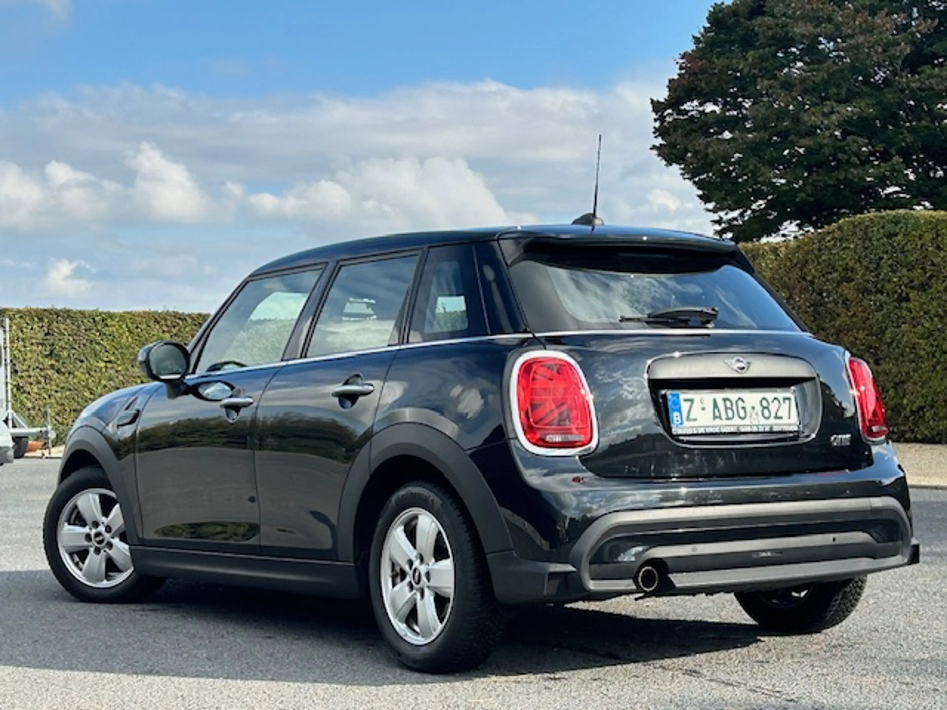 MINI One Mini 1.5 One OPF Facelift Apple carplay /Android led sfeer ... — photo 2