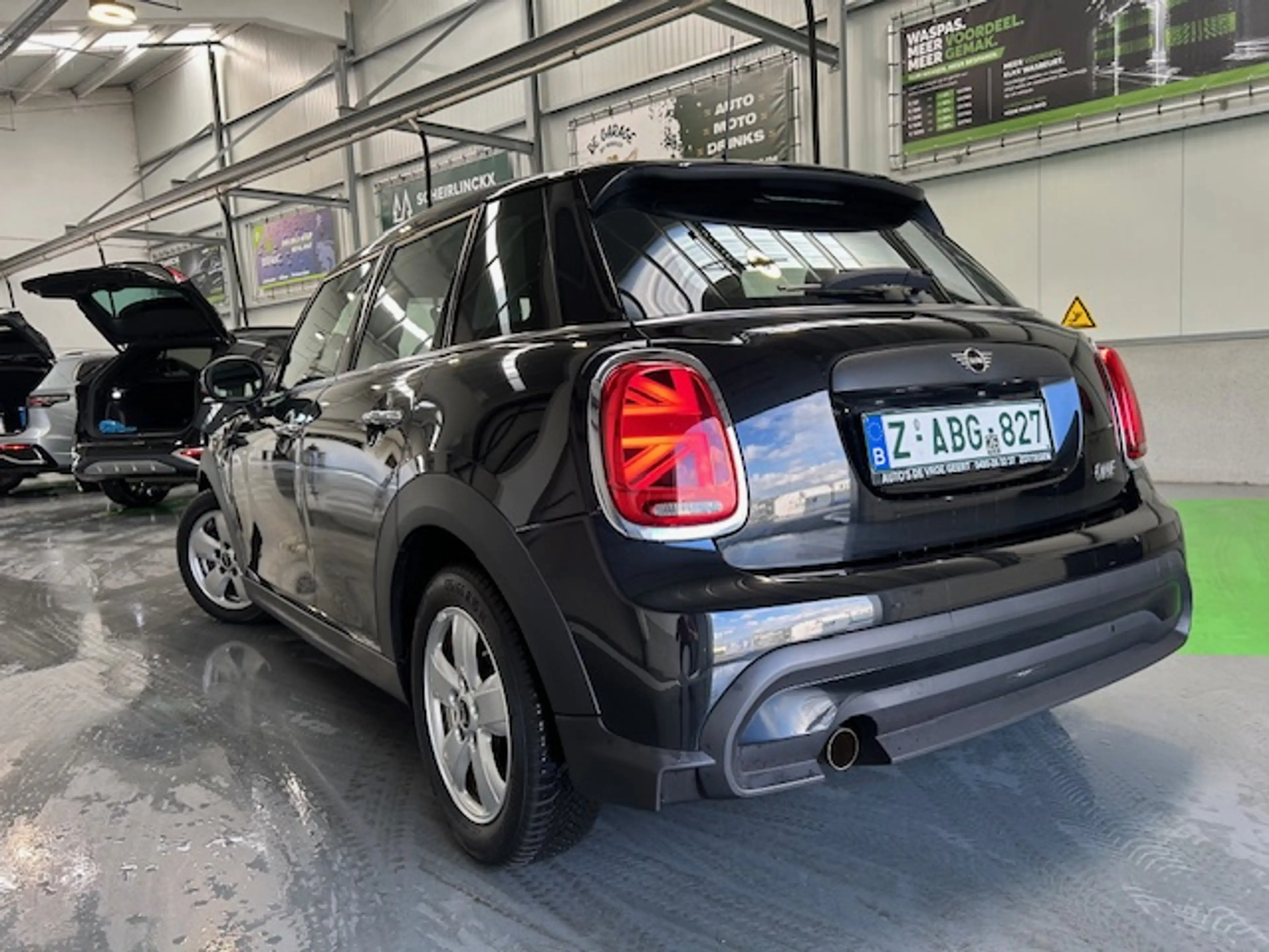 MINI One Mini 1.5 One OPF Facelift Apple carplay /Android led sfeer ... — photo 9