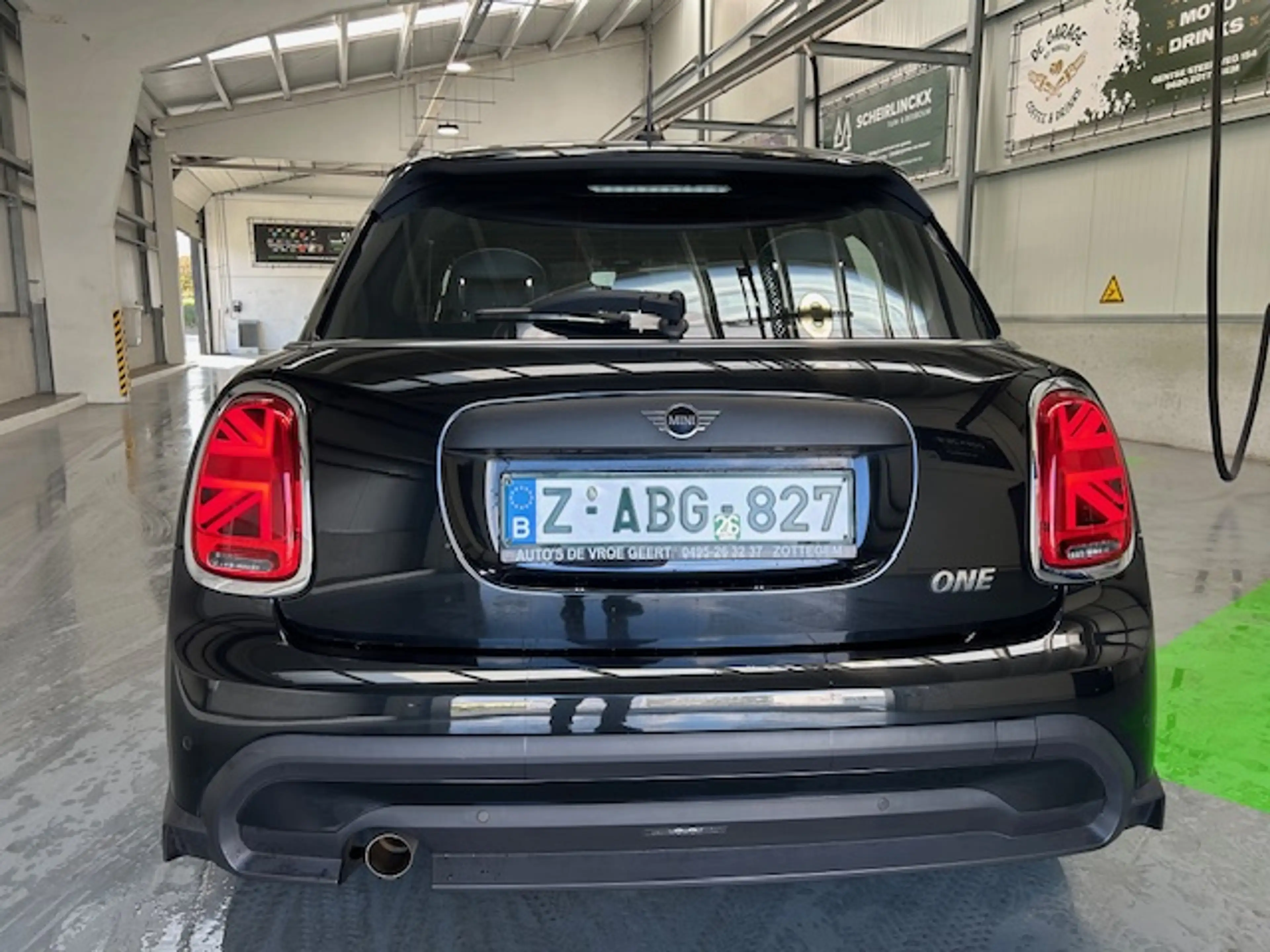 MINI One Mini 1.5 One OPF Facelift Apple carplay /Android led sfeer ... — photo 5