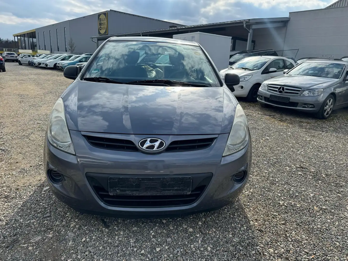 Hyundai i20 Classic Grau - 2