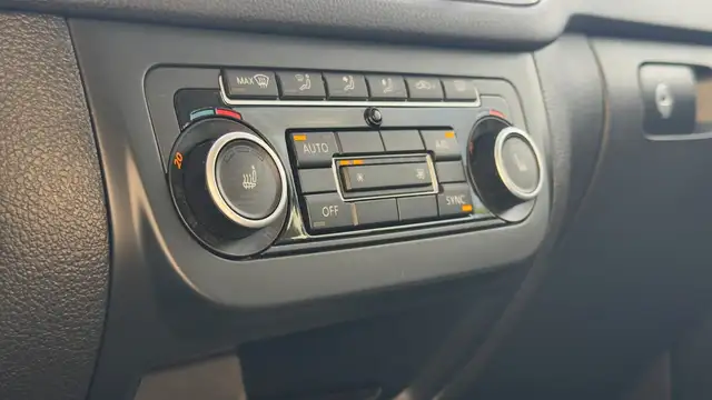 Volkswagen Tiguan view 20