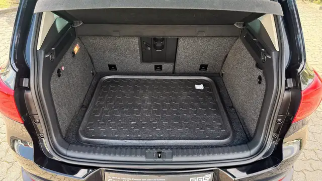 Volkswagen Tiguan view 26
