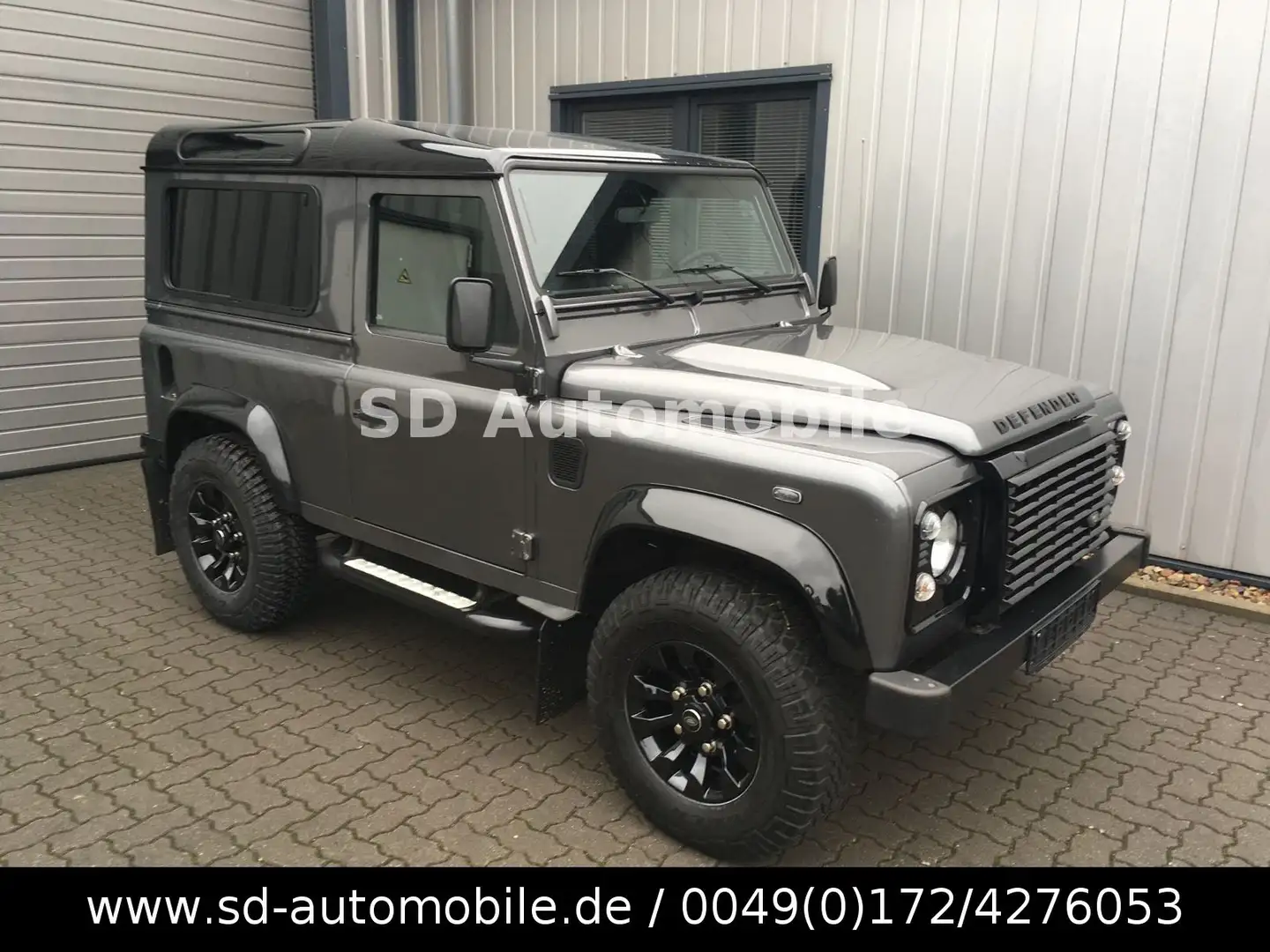 Land Rover Defender 90 E Station Wagon BLACK-DESIGN+1.HAND Gris - 1