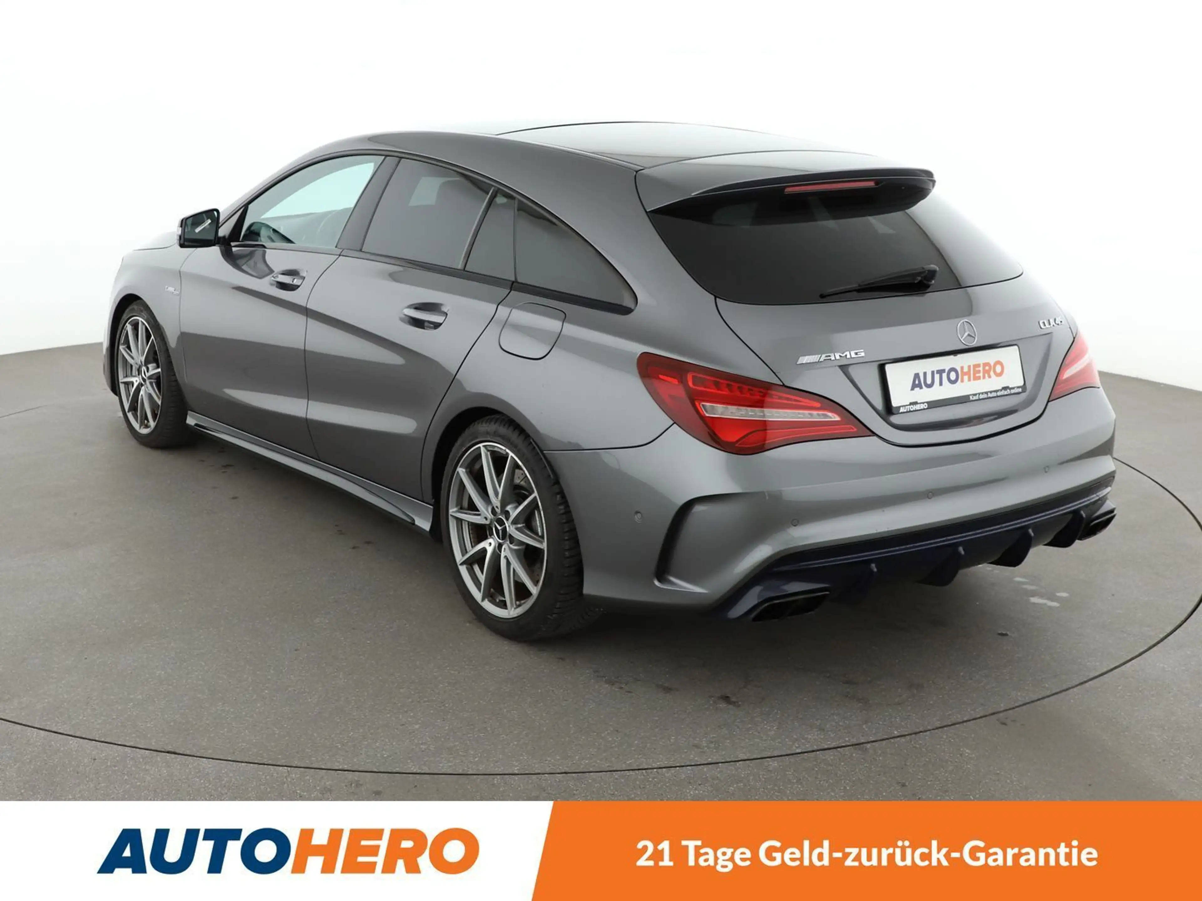 Mercedes-Benz CLA 45 AMG AMG 4Matic Aut.*NAVI*LED*HK*PANO*TEMPO*SHZ*PDC* — photo 4
