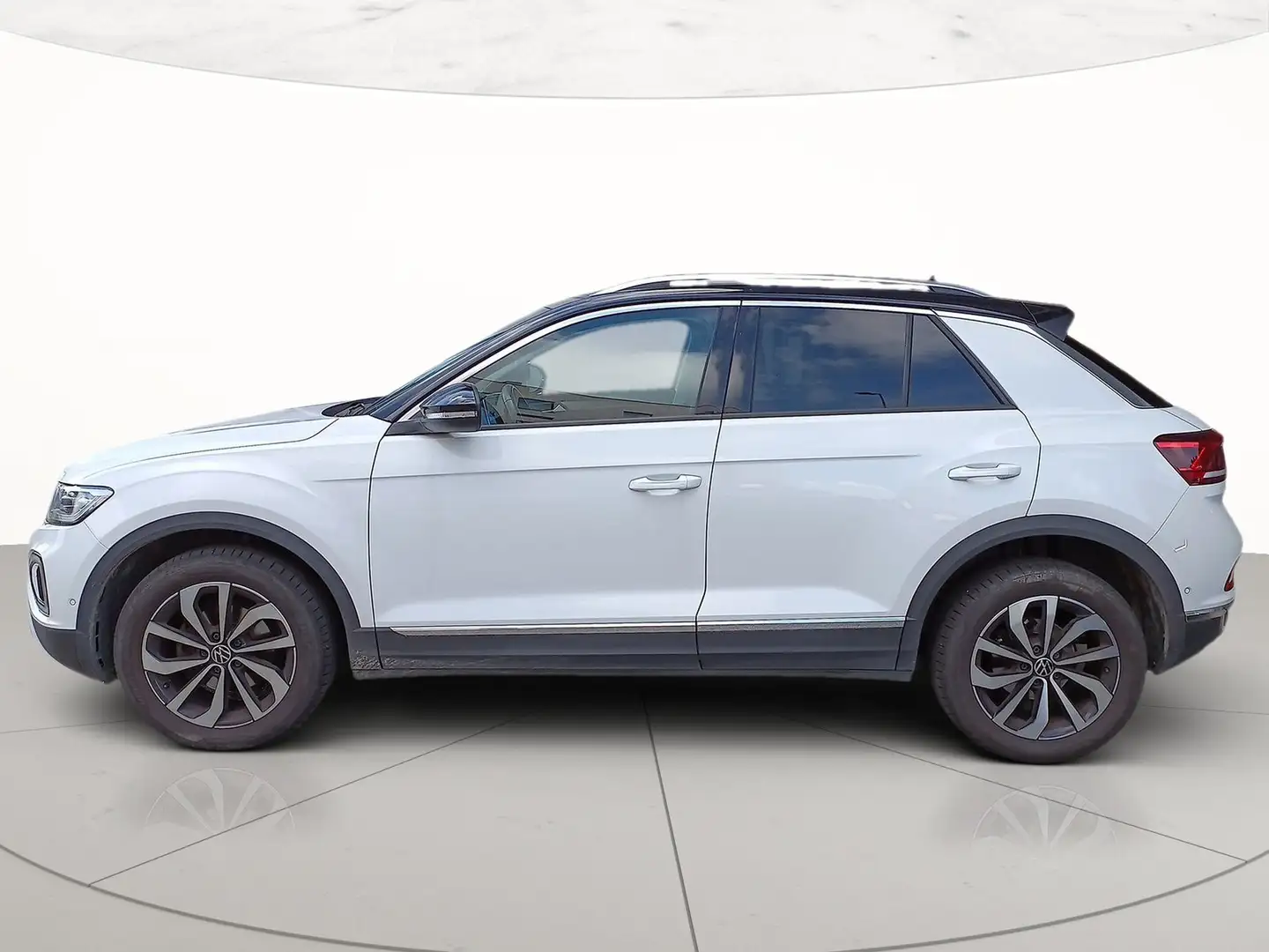 Volkswagen T-Roc 1.5 tsi style Zwart - 2