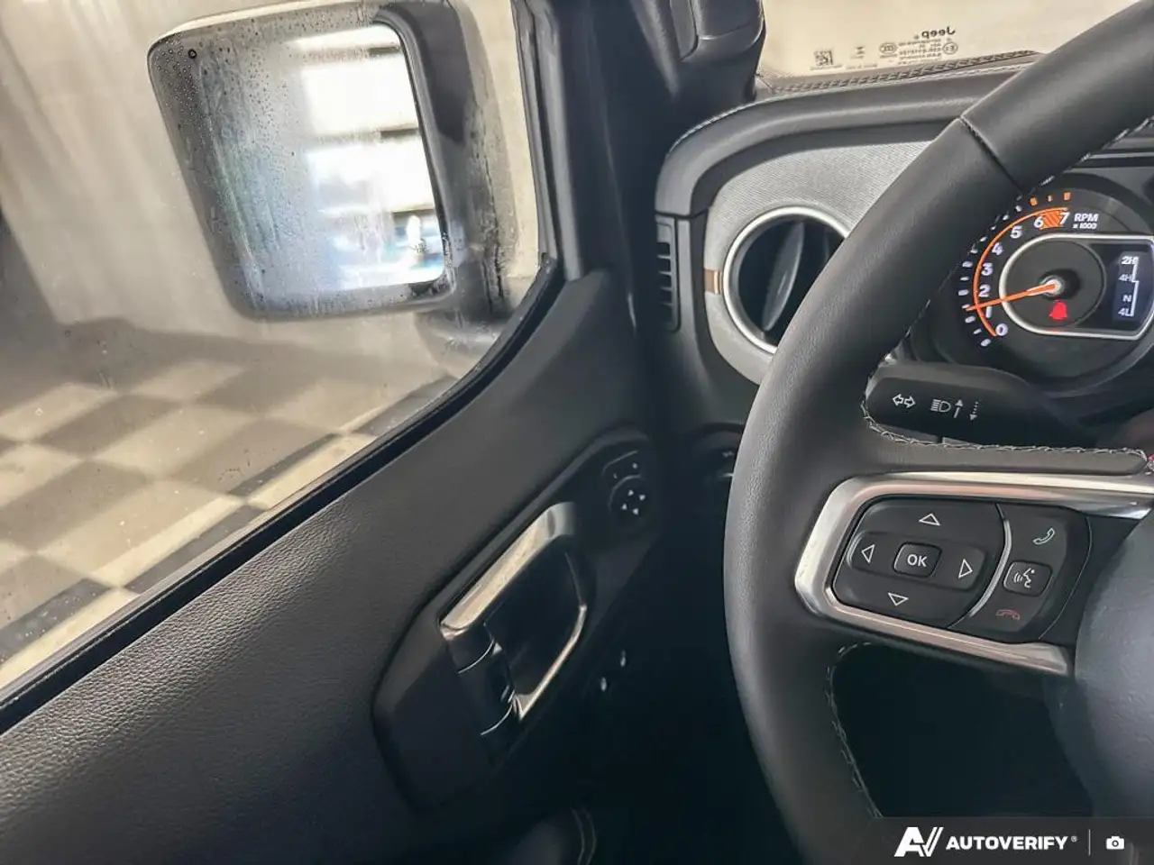 Jeep Wrangler photo Jeep Wrangler