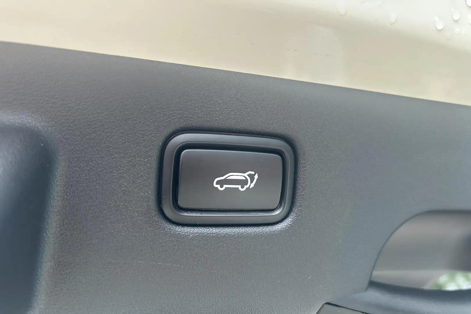 Kia EV6 Plus Advanced AWD 77.4 kWh | 325 PK | Weiß - 2