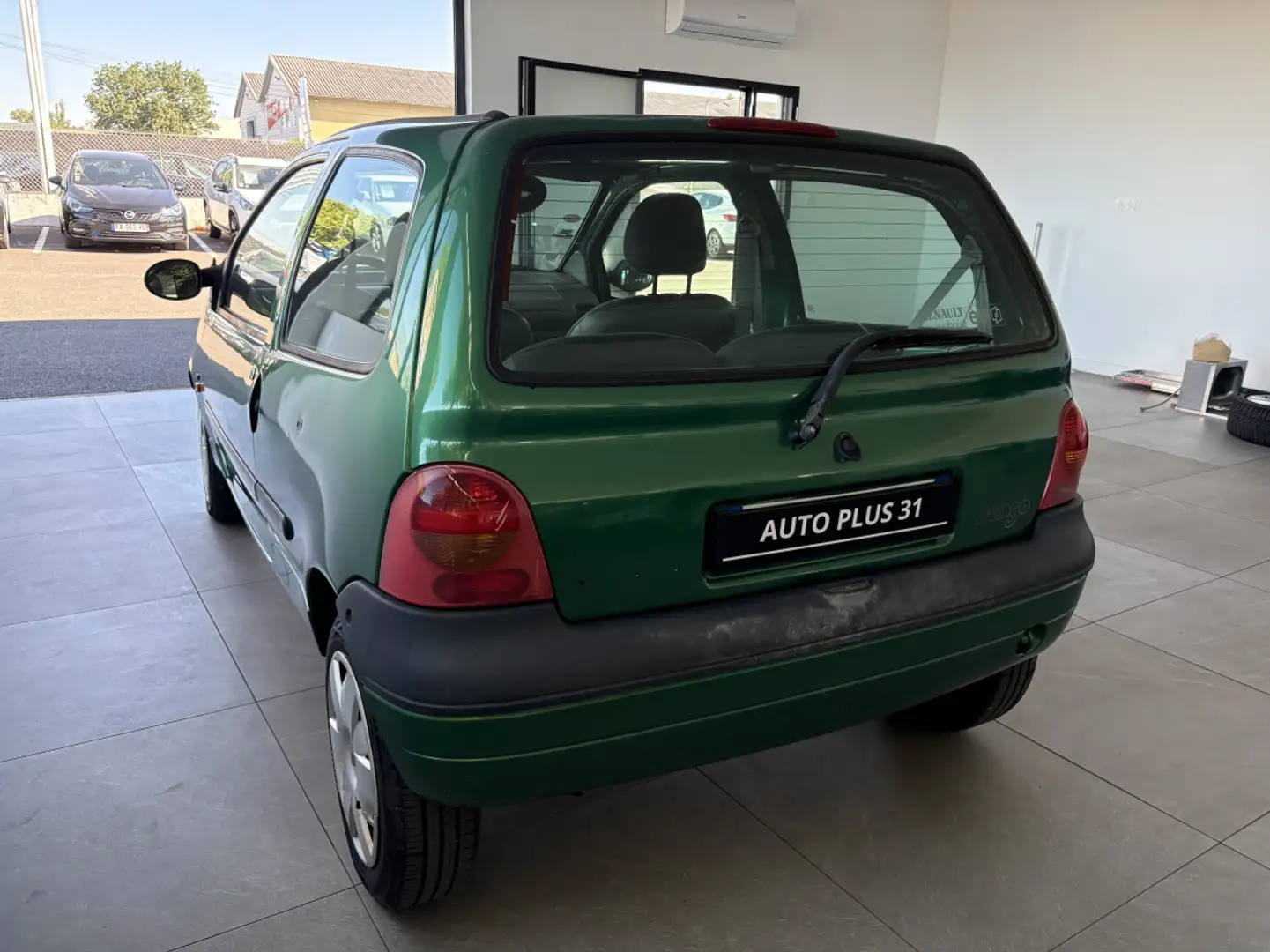 Renault Twingo 1.2 16v Authentique - 2