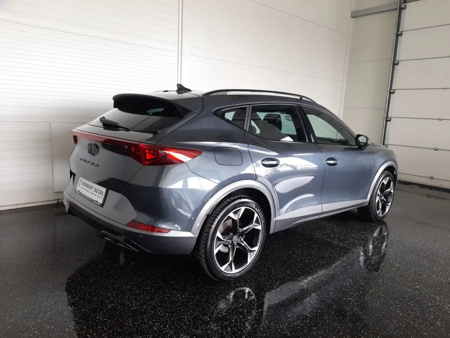CUPRA Formentor 2,0 TDI *MATRIX-LED / 19 ZOLL / AHV & KAMERA / DCC / VIRTUELL / NAVI / ACC / E-KLAPPE / KEYLESS* Grau - 2