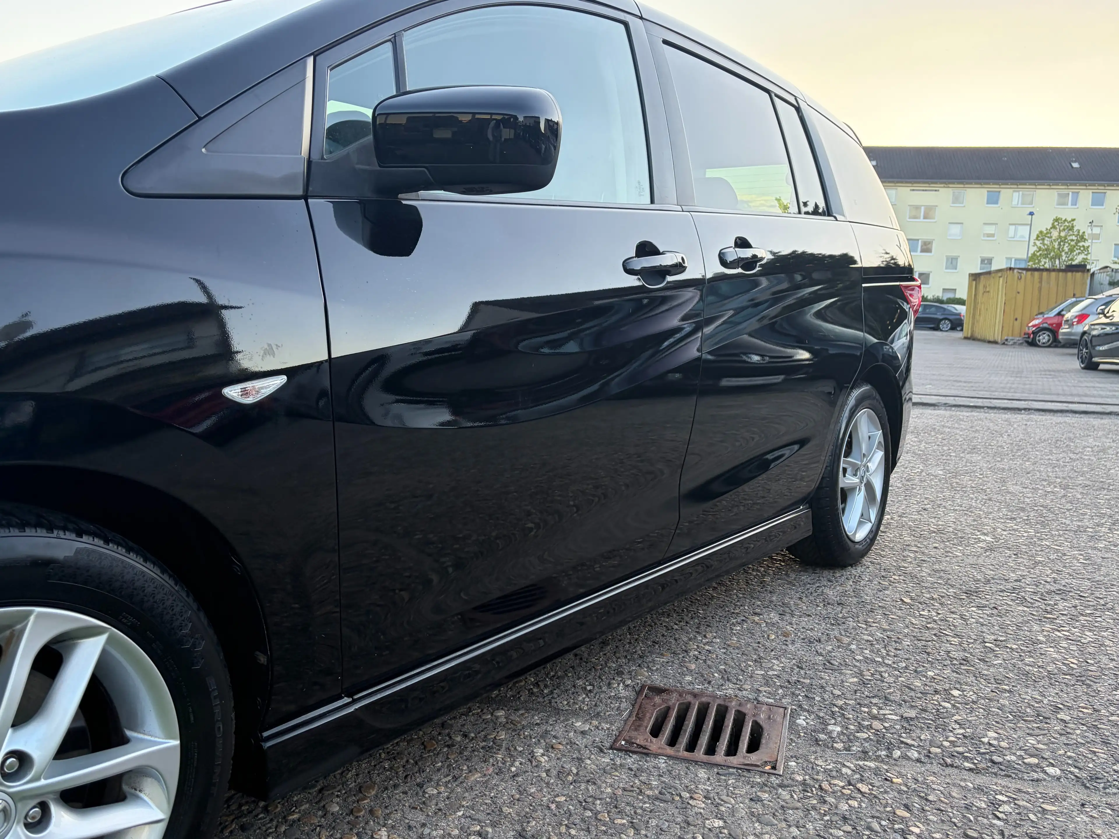 Mazda 5 Sports-Line*Automatik*7.Sitze*HU/AU Neu*SHZ*Temp.* — photo 3