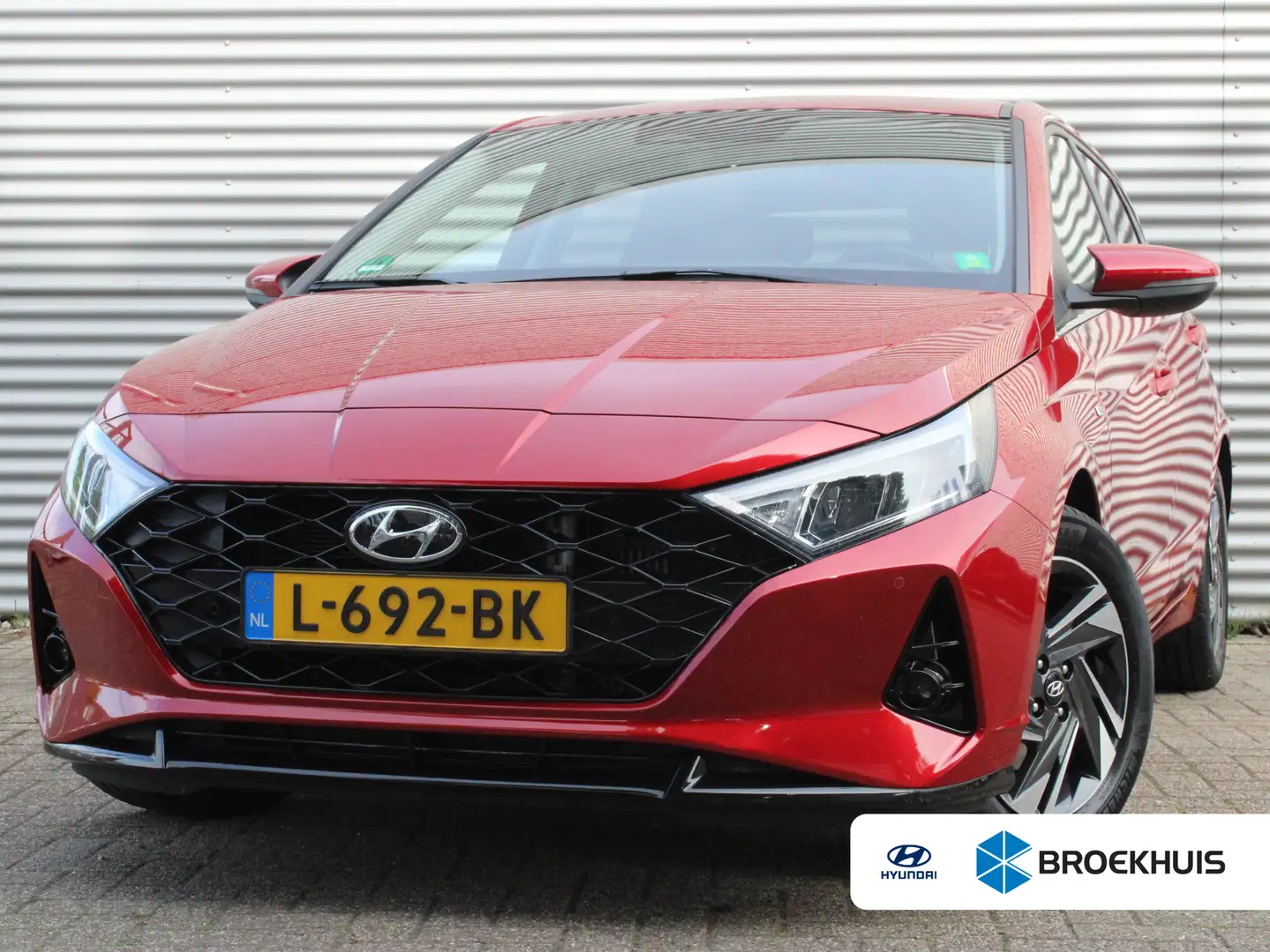 Hyundai i20 1.0 T-GDI Premium | Dodehoek detectie | Keyless st Rood - 1